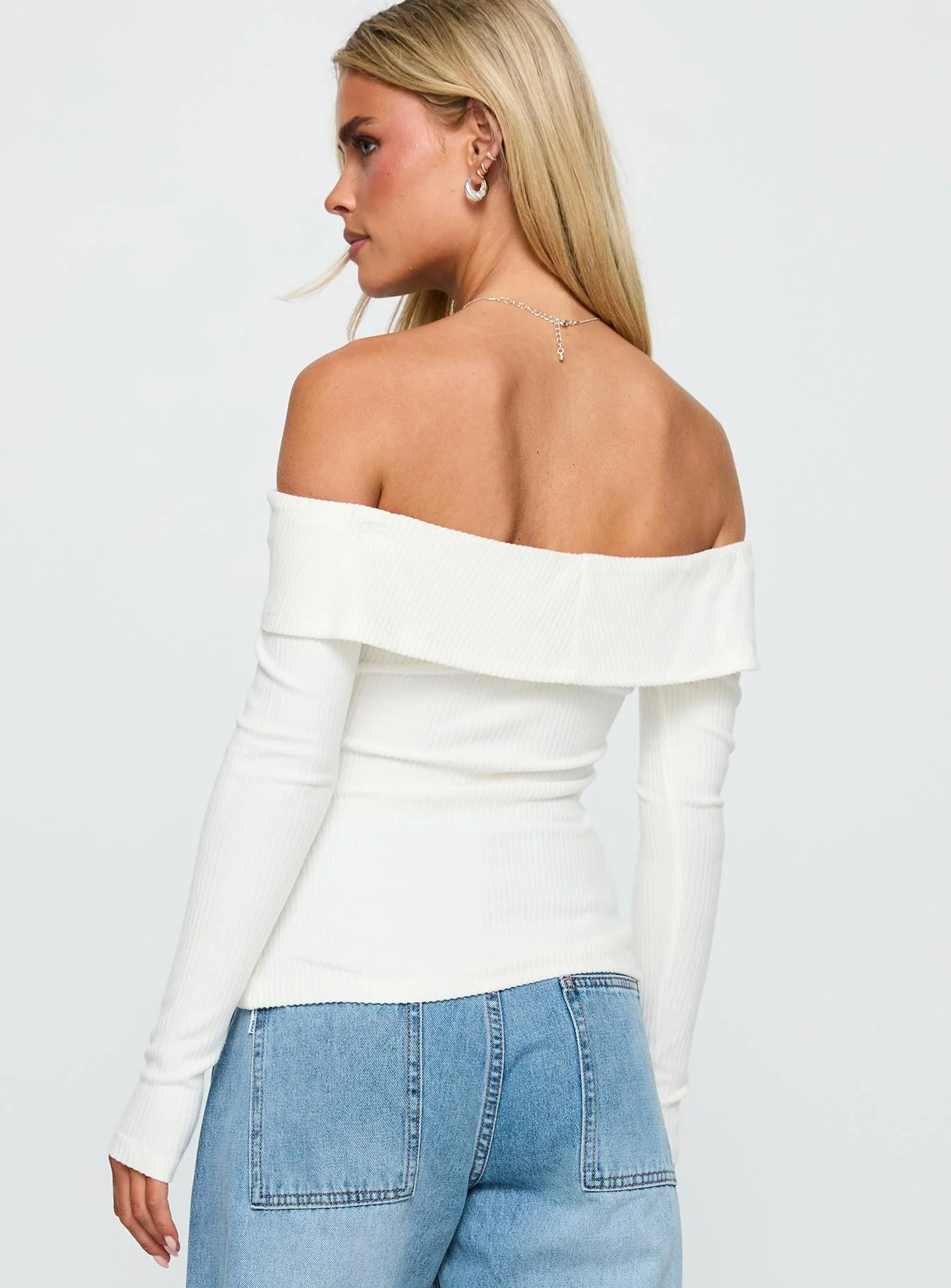 Dusk Dipped Off Shoulder Top White - Image 5