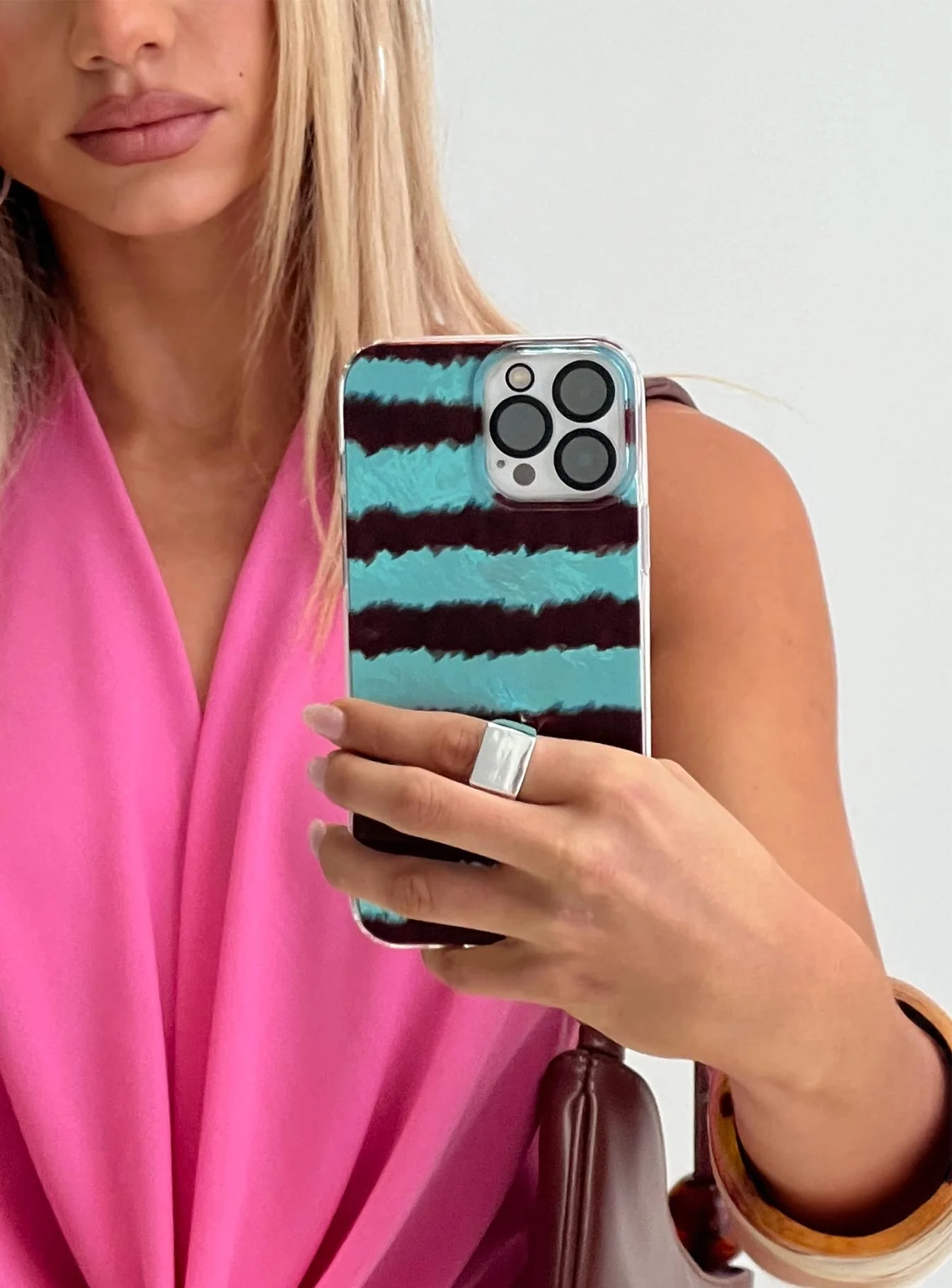 Easten Iphone Case Blue Stripe - Image 3