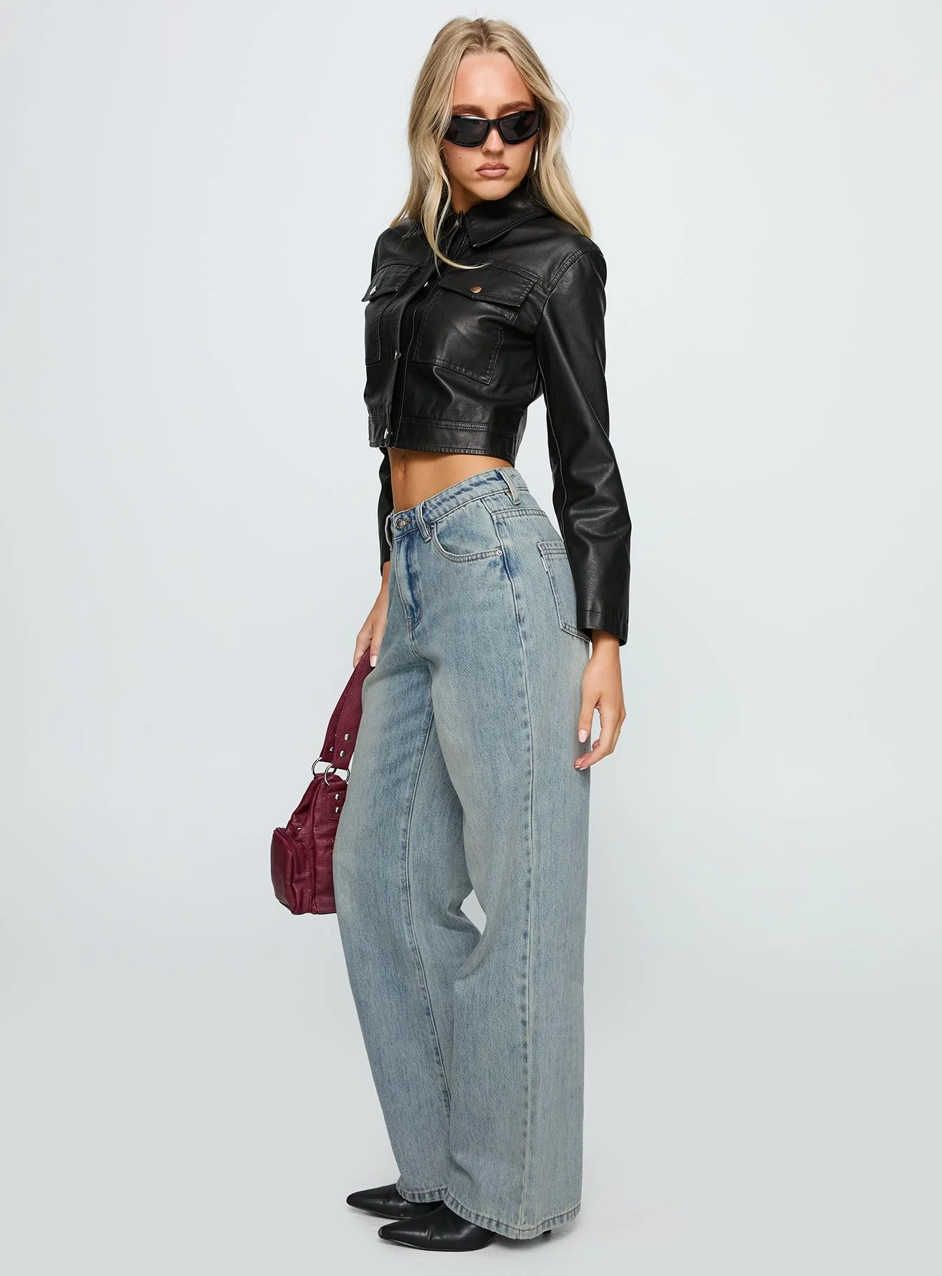 Echo Park High Rise Straight Leg Jeans Vintage Wash - Image 4