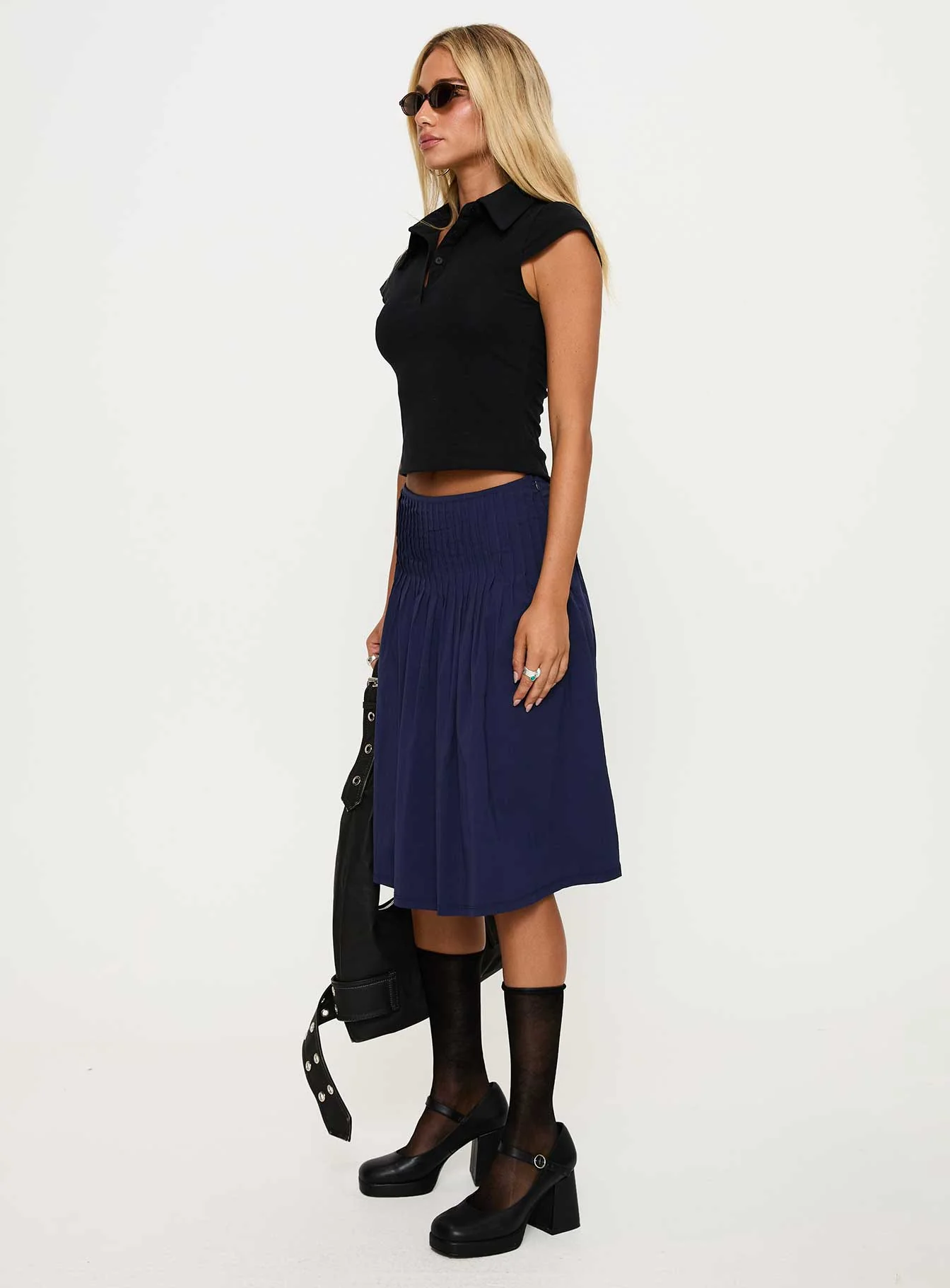 Elaila Pleat Midi Skirt Navy - Image 4