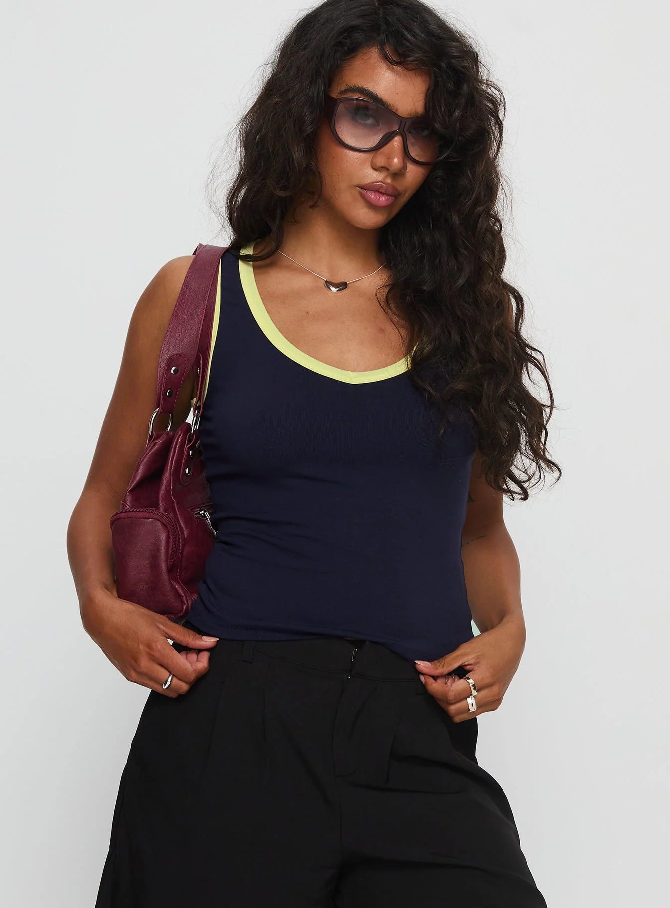 Elionne V Neck Contrast Top Navy / Yellow - Image 2