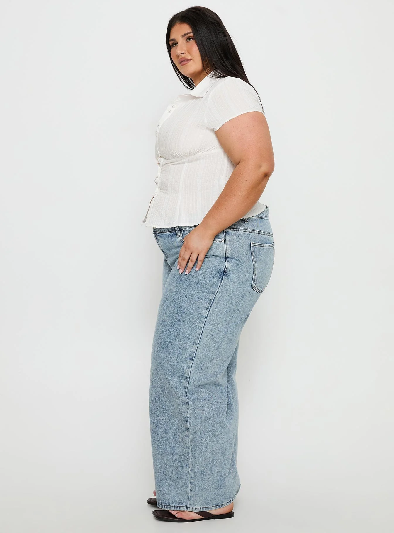 Ellanor Low Rise Straight Leg Light Blue Curve - Image 4
