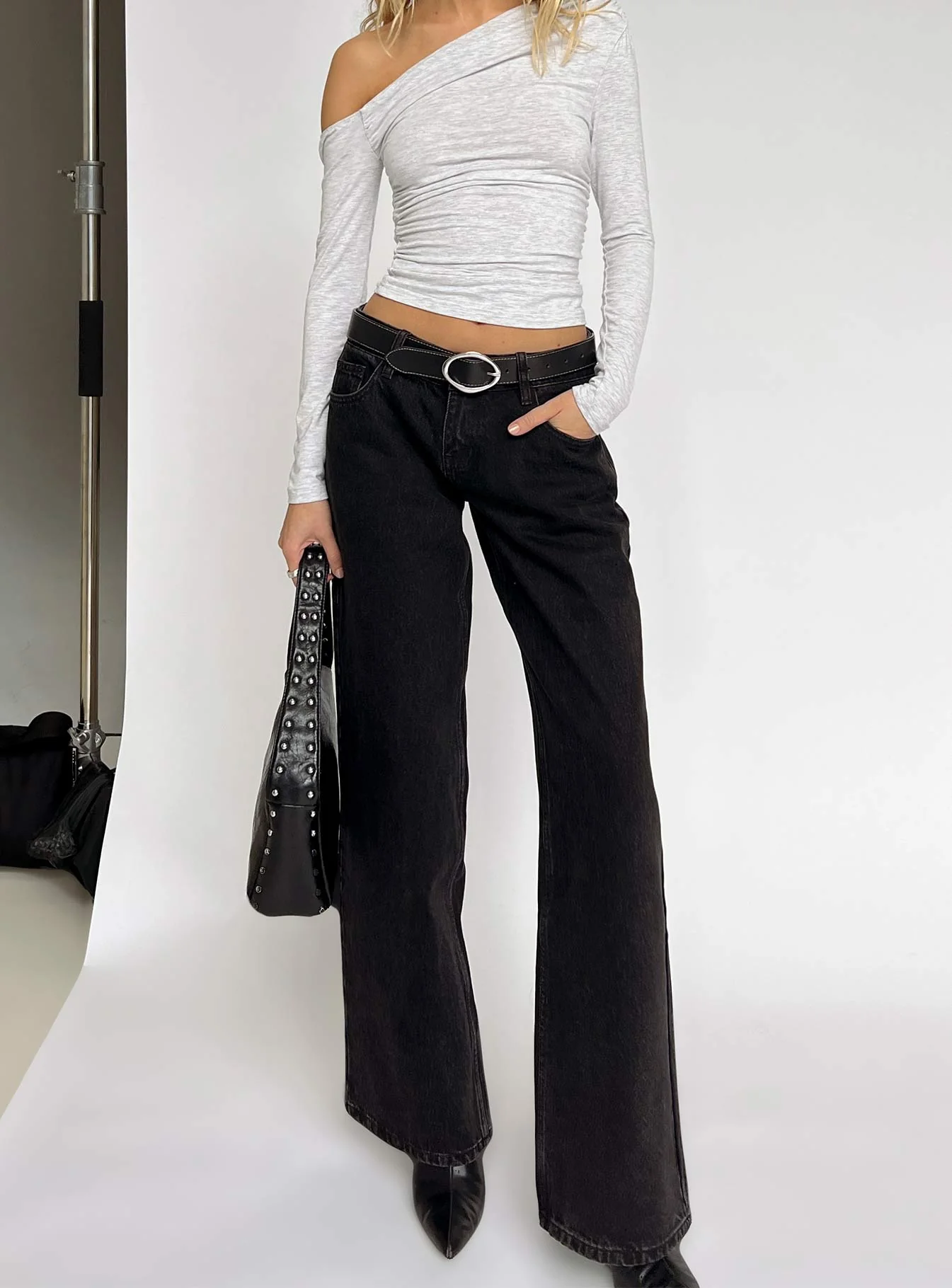 Ellanor Low Rise Slouch Denim Jean Washed Black - Image 8