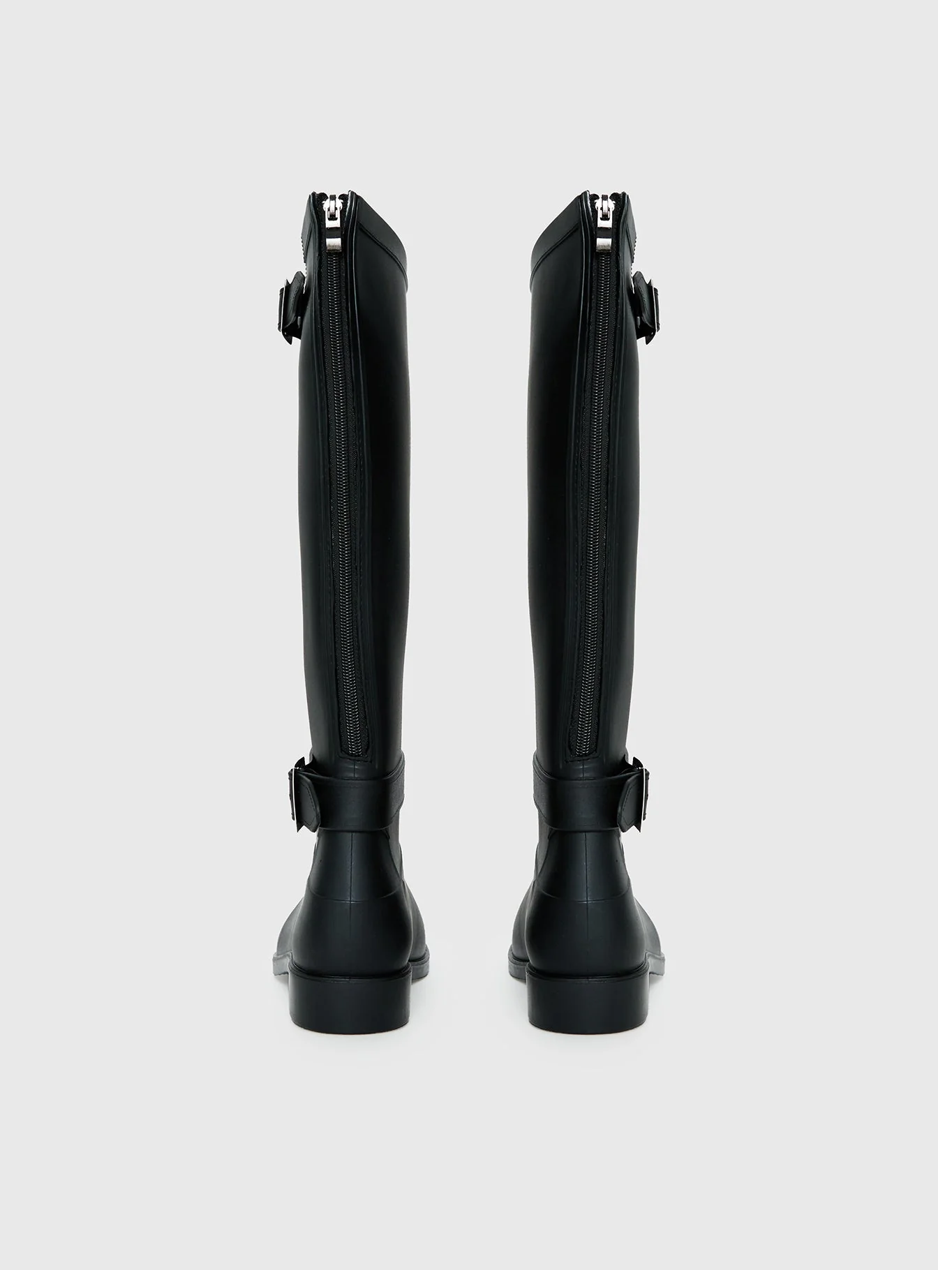 Elvera Buckle Detail Rubber Gumboots Black - Image 4