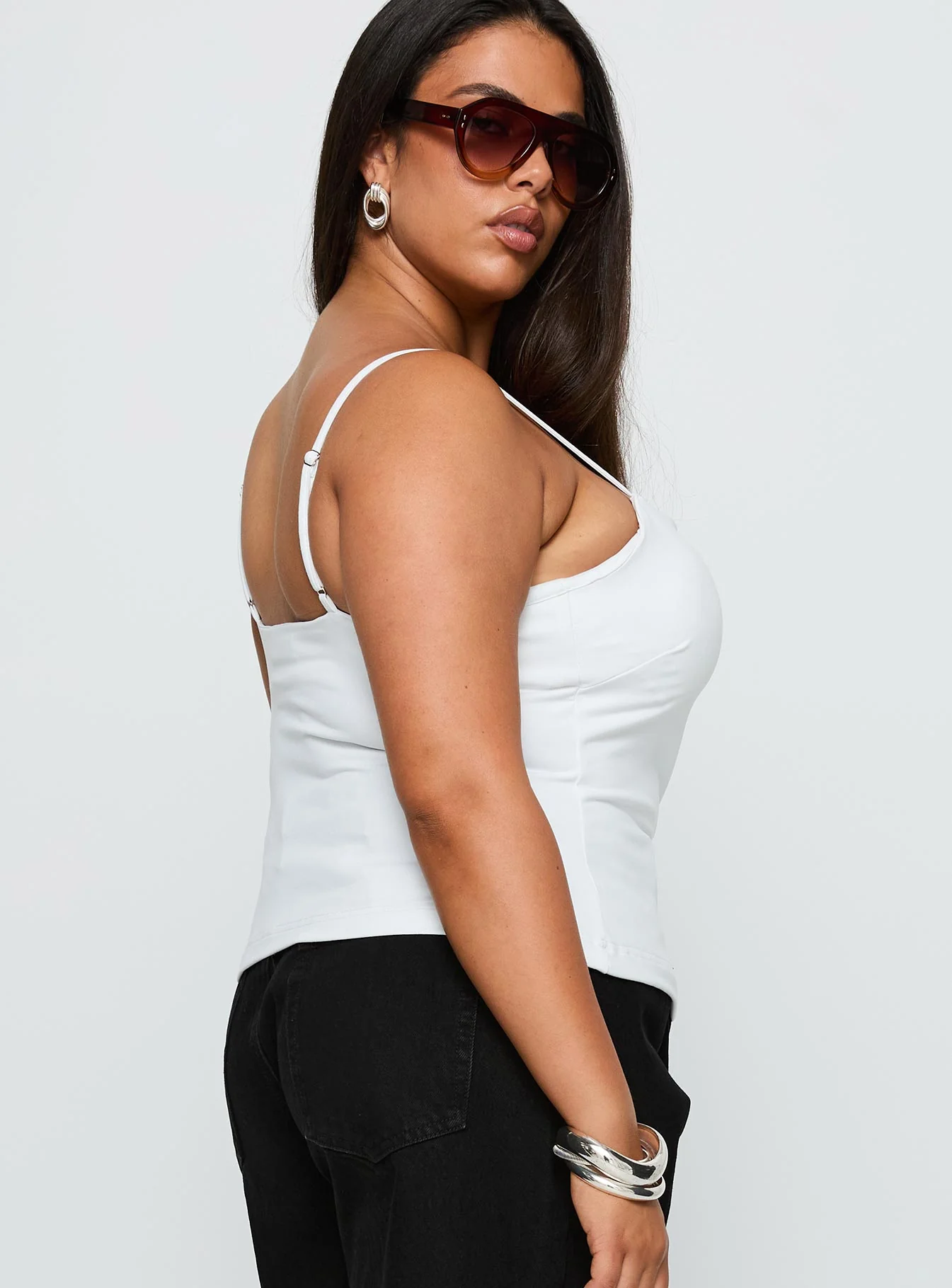 Evanda Top White Curve - Image 4