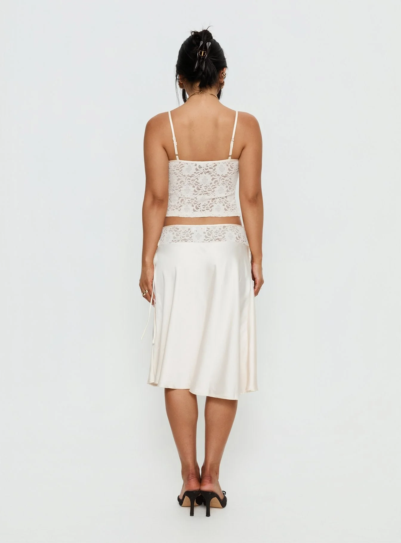 Evlin Lace Detail Satin Midi Skirt Cream - Image 5