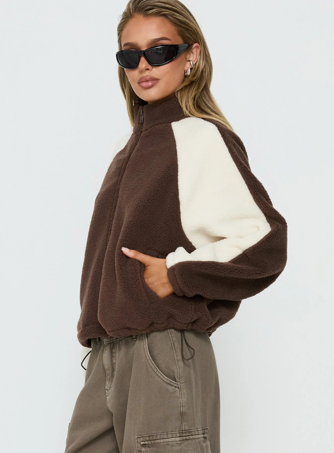 Fair Play Funnel Neck Zip Jacket Brown / Cream - Image 3