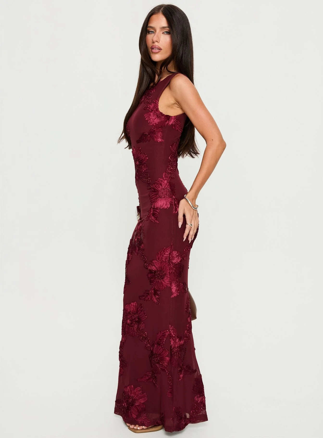 Fionna Floral Maxi Dress Burgundy - Image 4