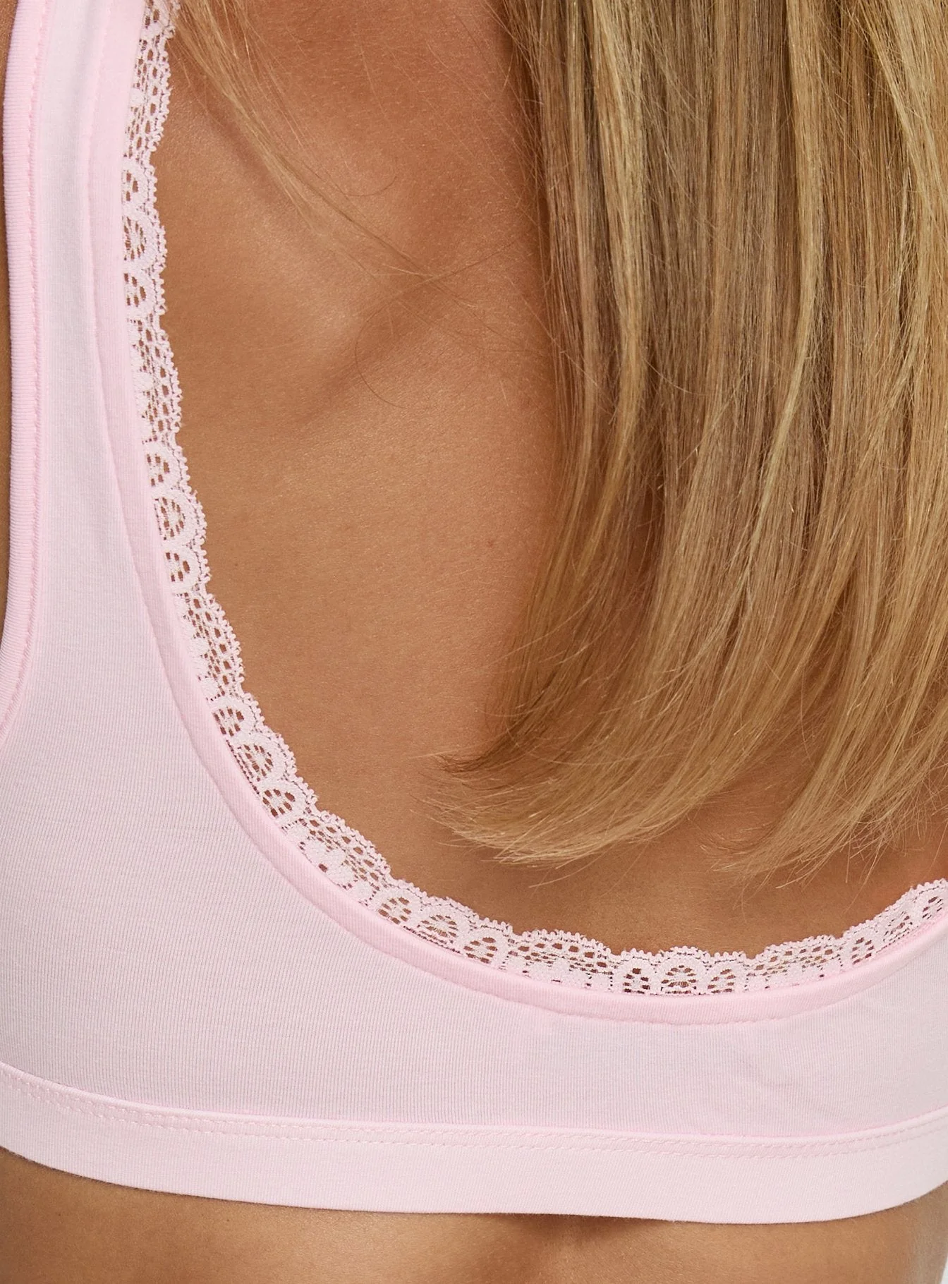 Flissie Plunge Lace Bralette Pink - Image 7