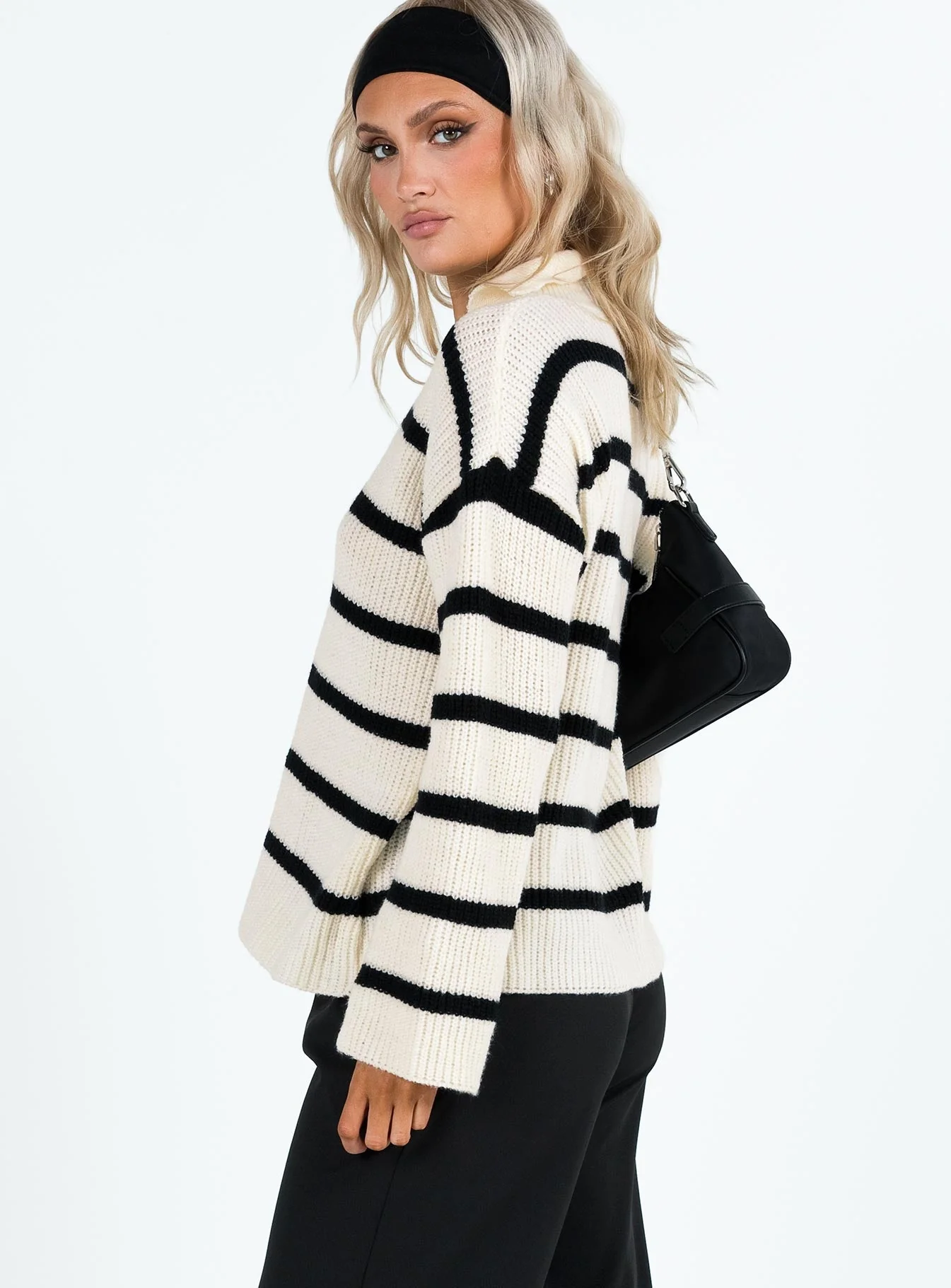 Forte Knit Sweater Black / Cream - Image 6