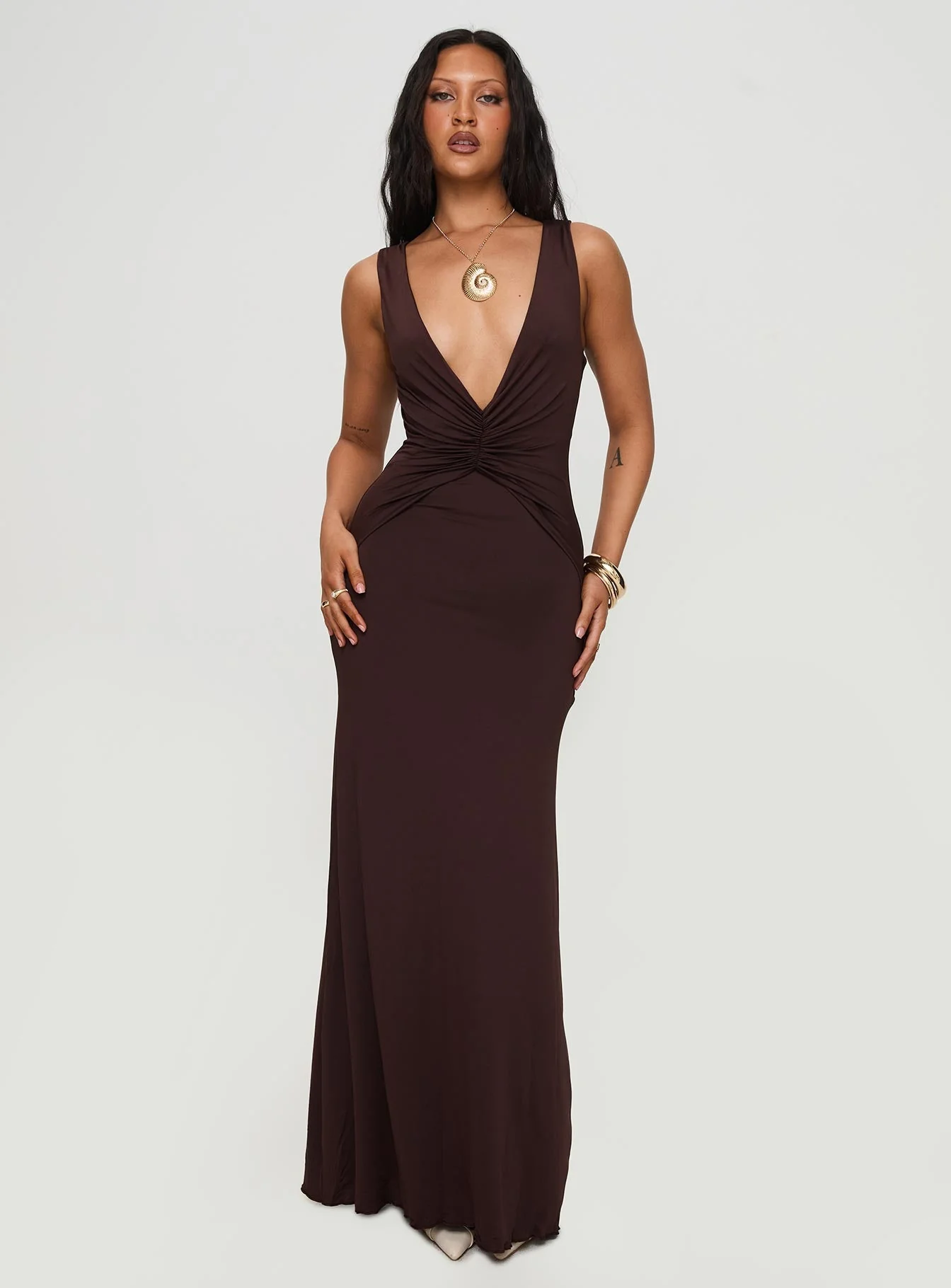 Frederica Plunge Maxi Dress Chocolate Petite - Image 3