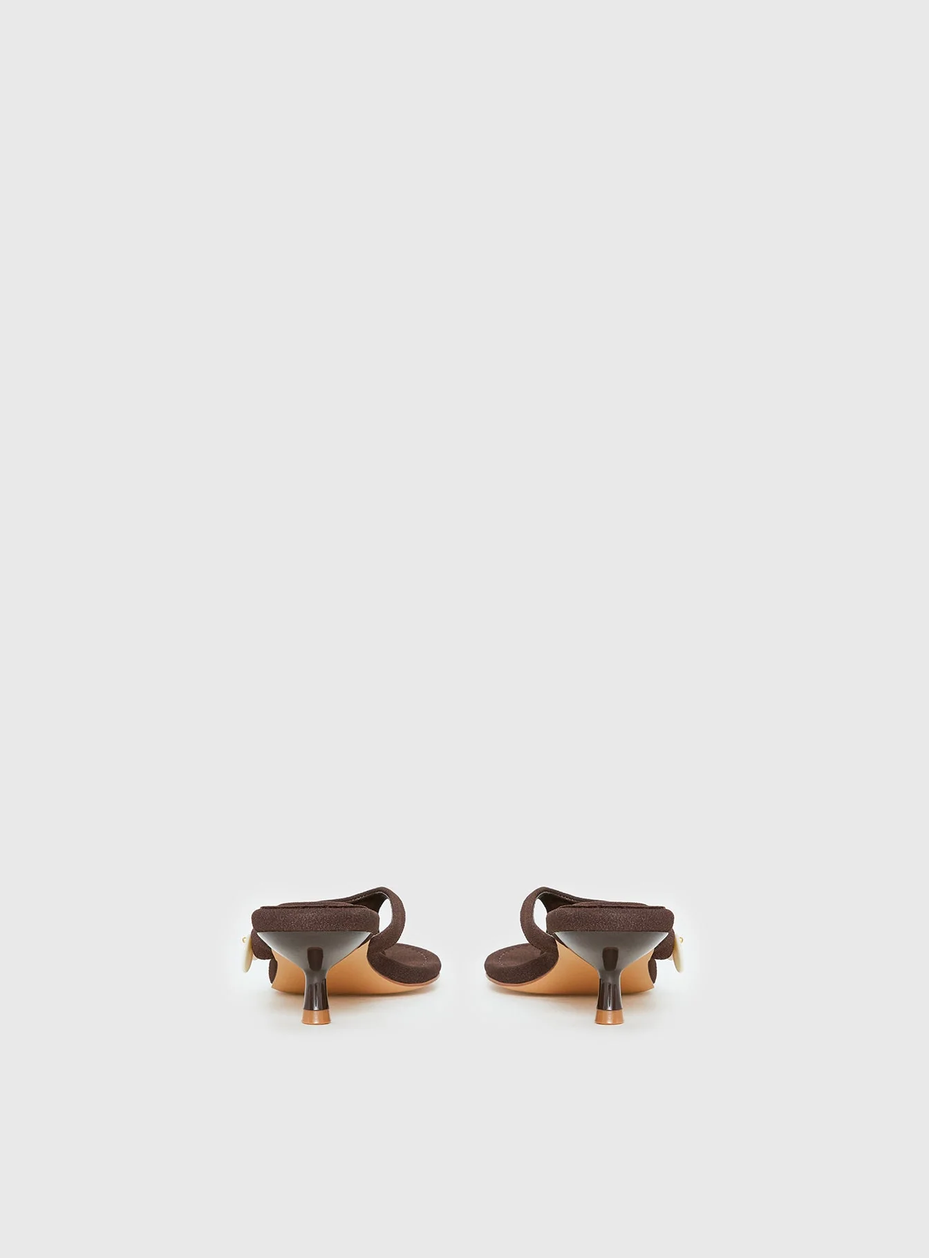 Ginnia Shell Detail Thong Heels Chocolate - Image 4