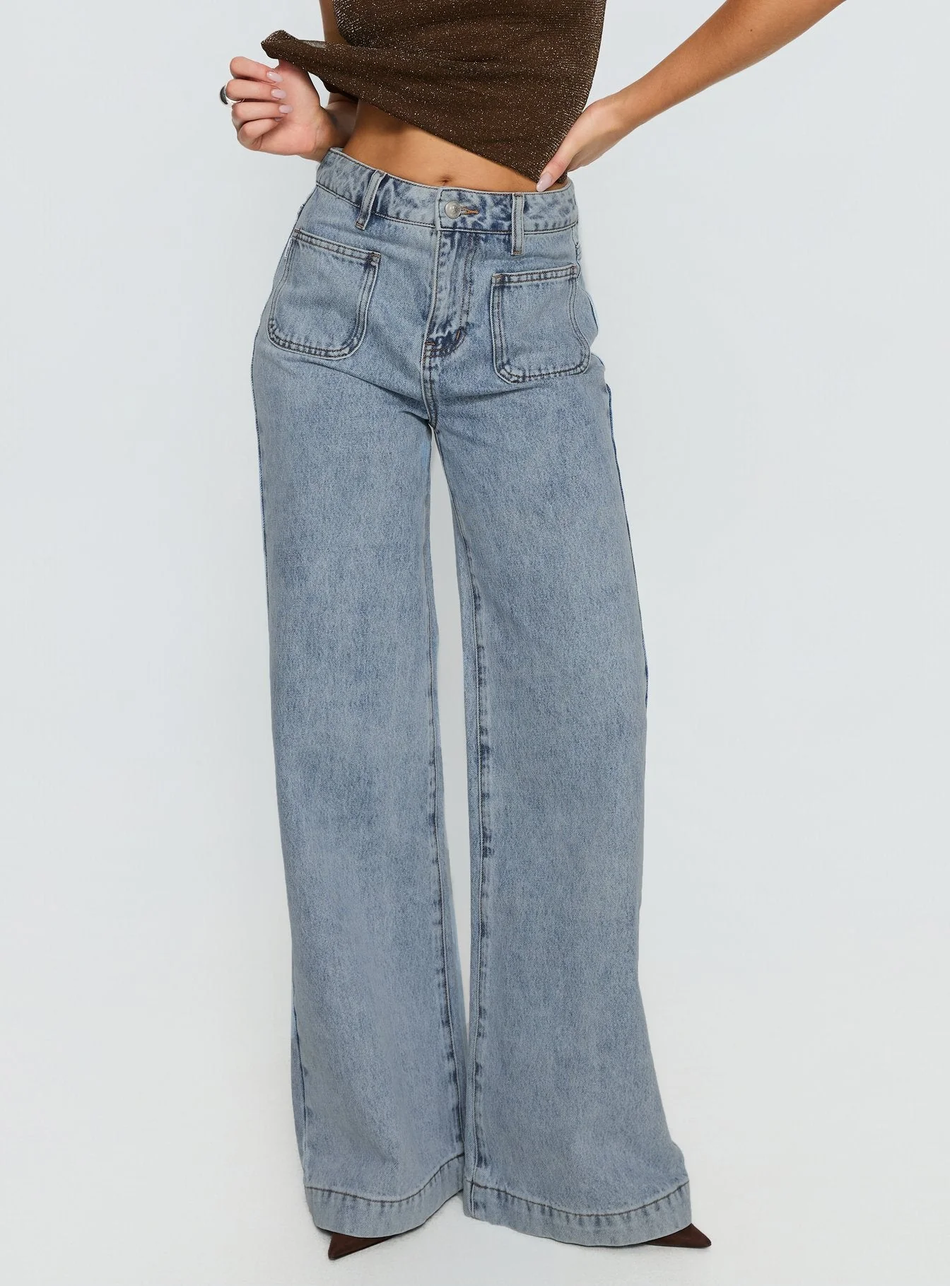 Goldie High Rise Wide Leg Pocket Jeans Light Wash - Image 2