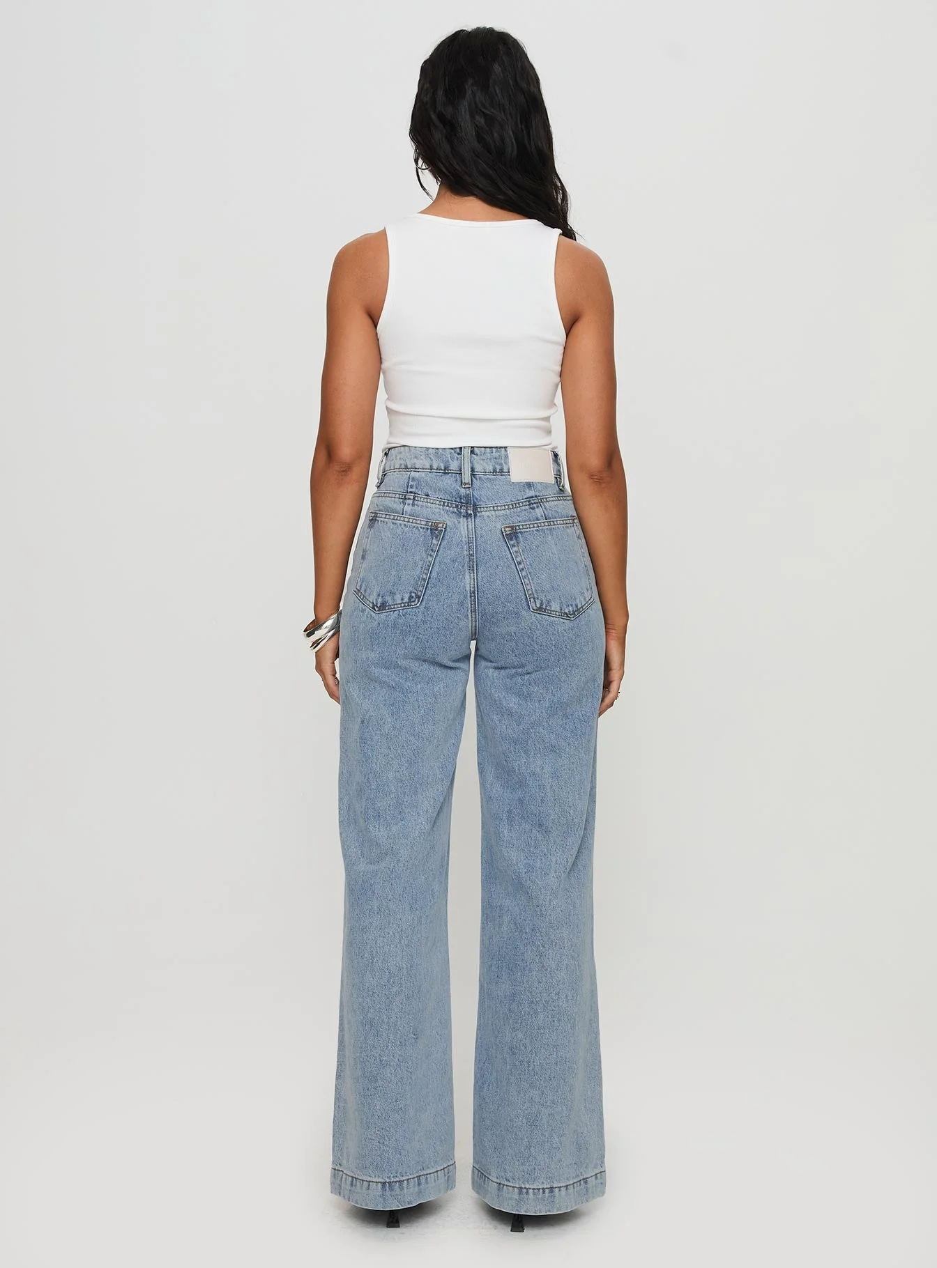 Goldie High Rise Wide Leg Jeans Light Wash - Image 5