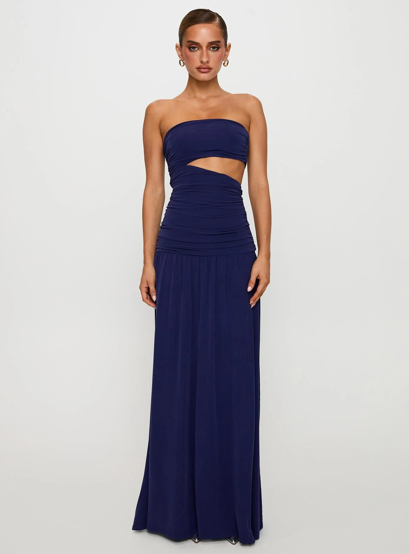 Grandeur Strapless Maxi Dress Navy - Image 2