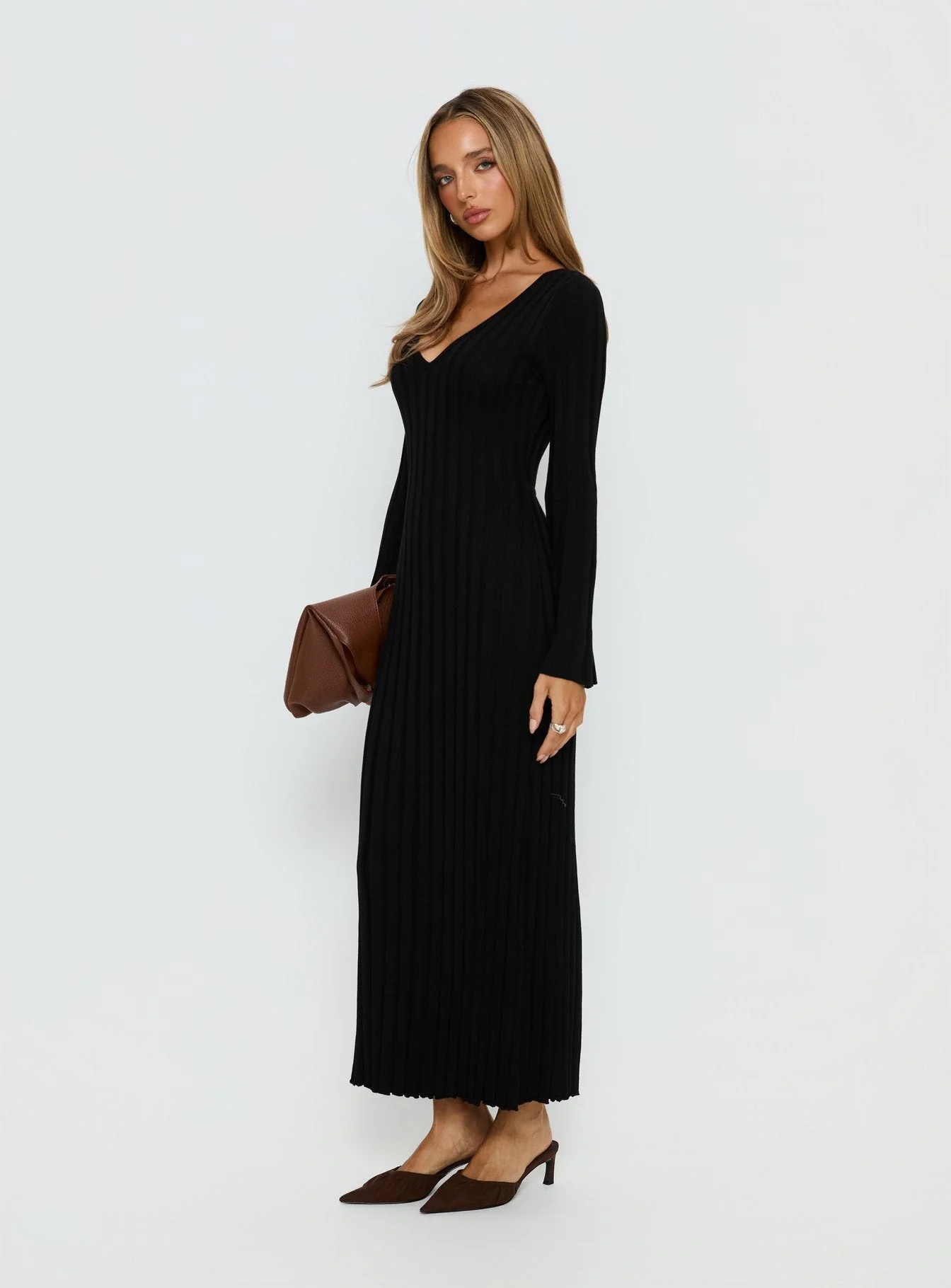 Gratuita Long Sleeve Rib Maxi Dress Black - Image 3