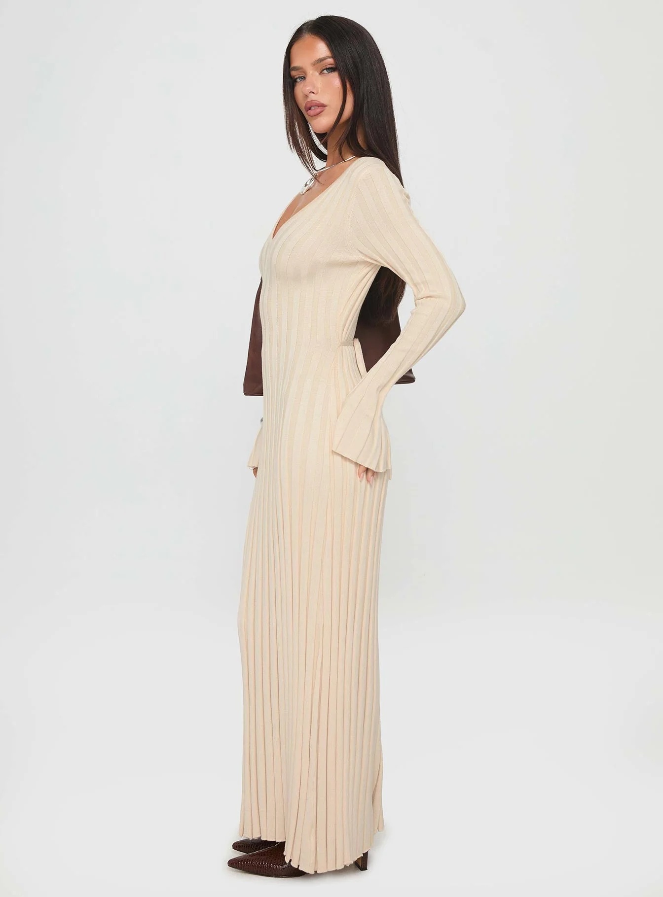 Gratuita Long Sleeve Rib Maxi Dress Cream - Image 4
