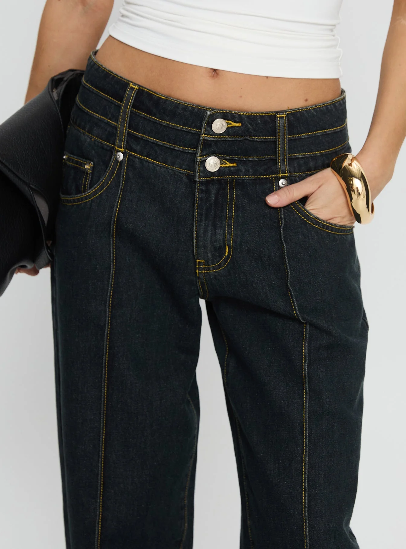 Hannalee Low Rise Wide Leg Jeans Grunge Wash - Image 6