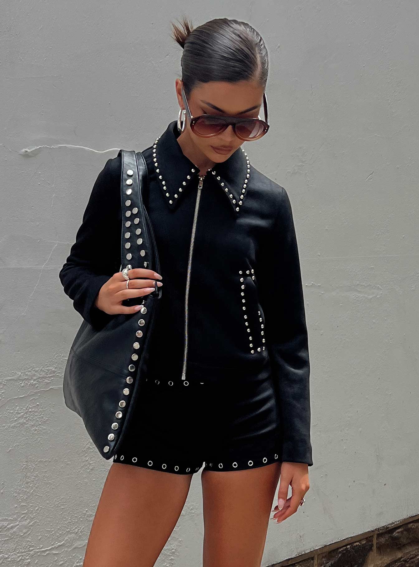 Houdini Eyelet Mini Short Black - Image 13