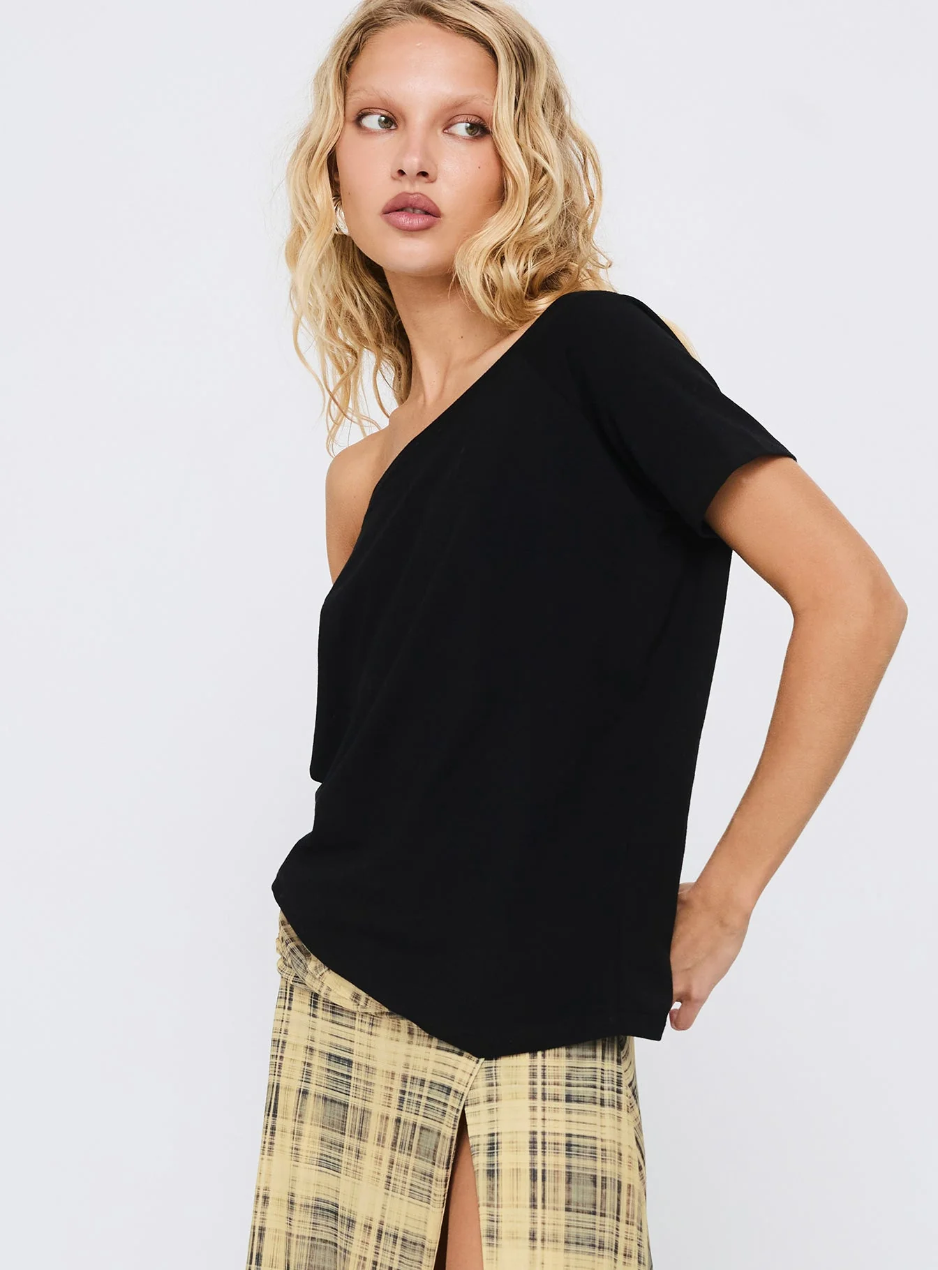 Icon Baby Off Shoulder Top Black - Image 4