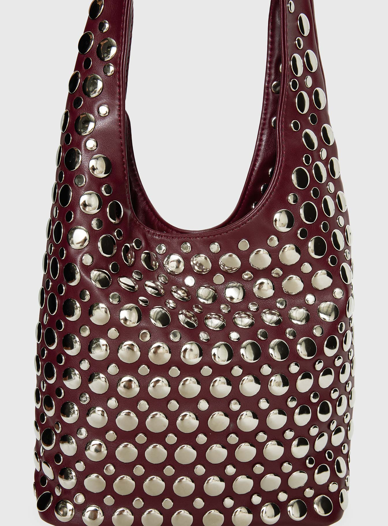 In The Crowd Shoulder Bag Burgundy / Silver - Image 5