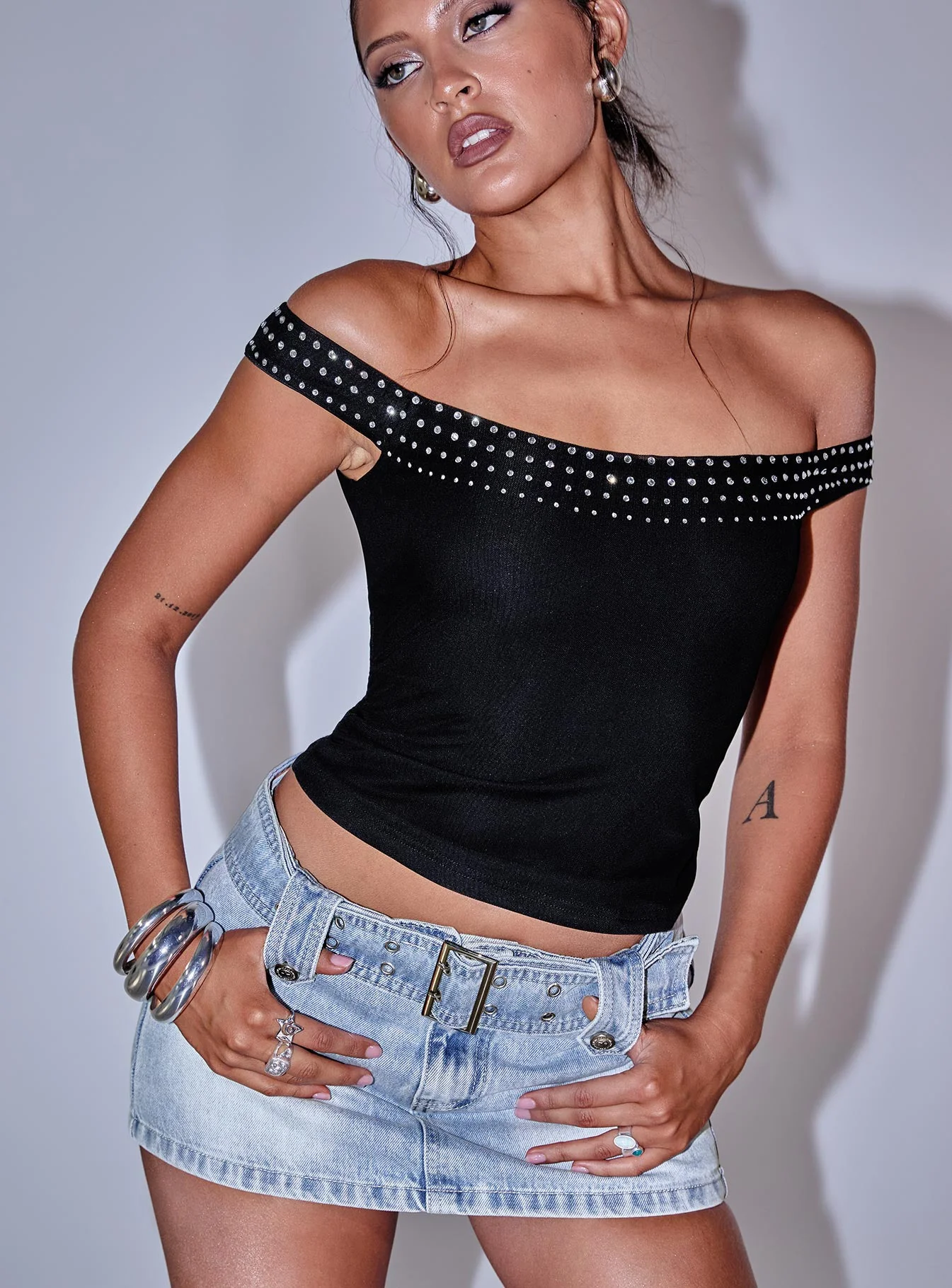 Jewels Off The Shoulder Top Black - Image 8