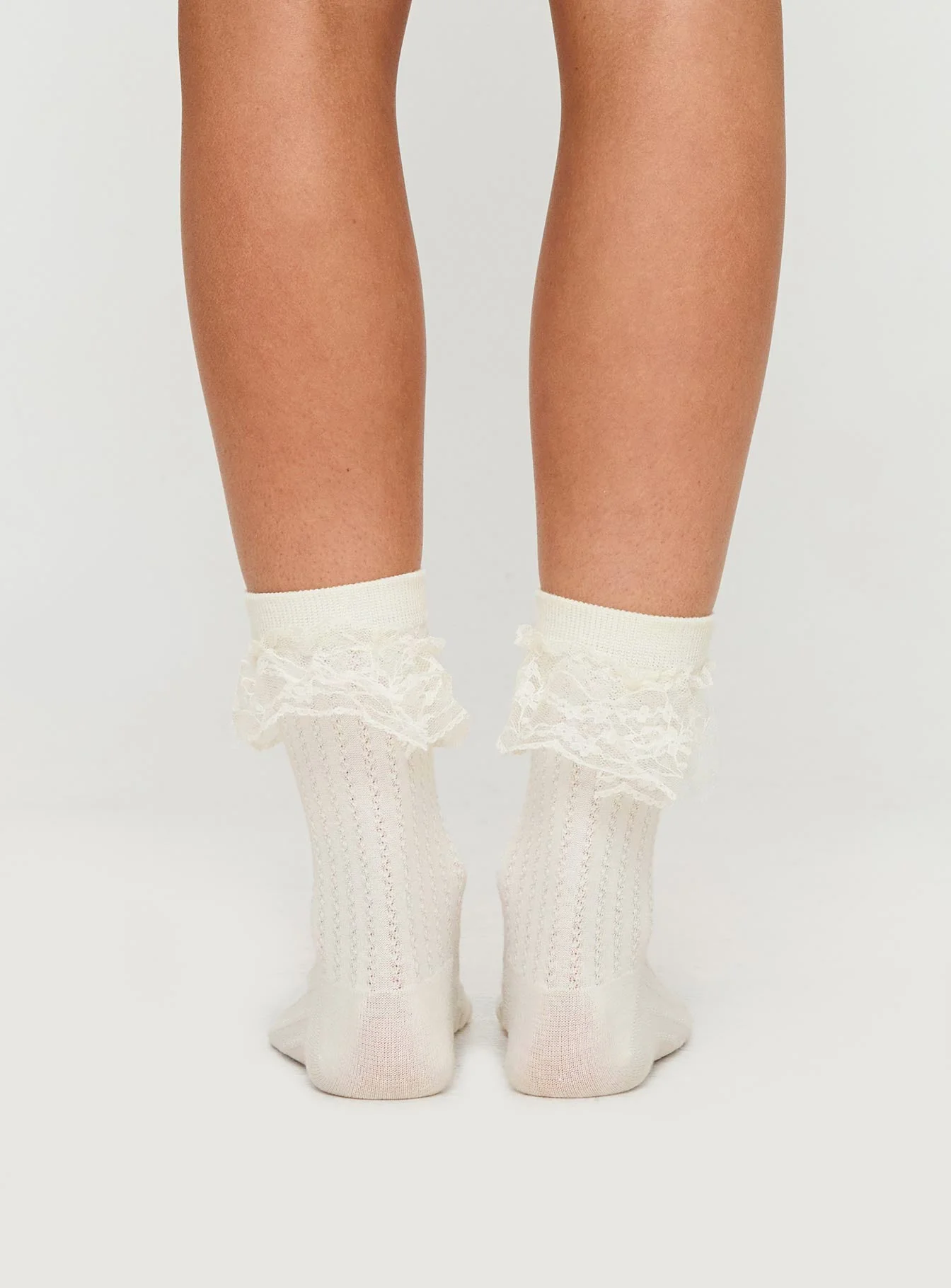 Josefina Frill Sock White - Image 4
