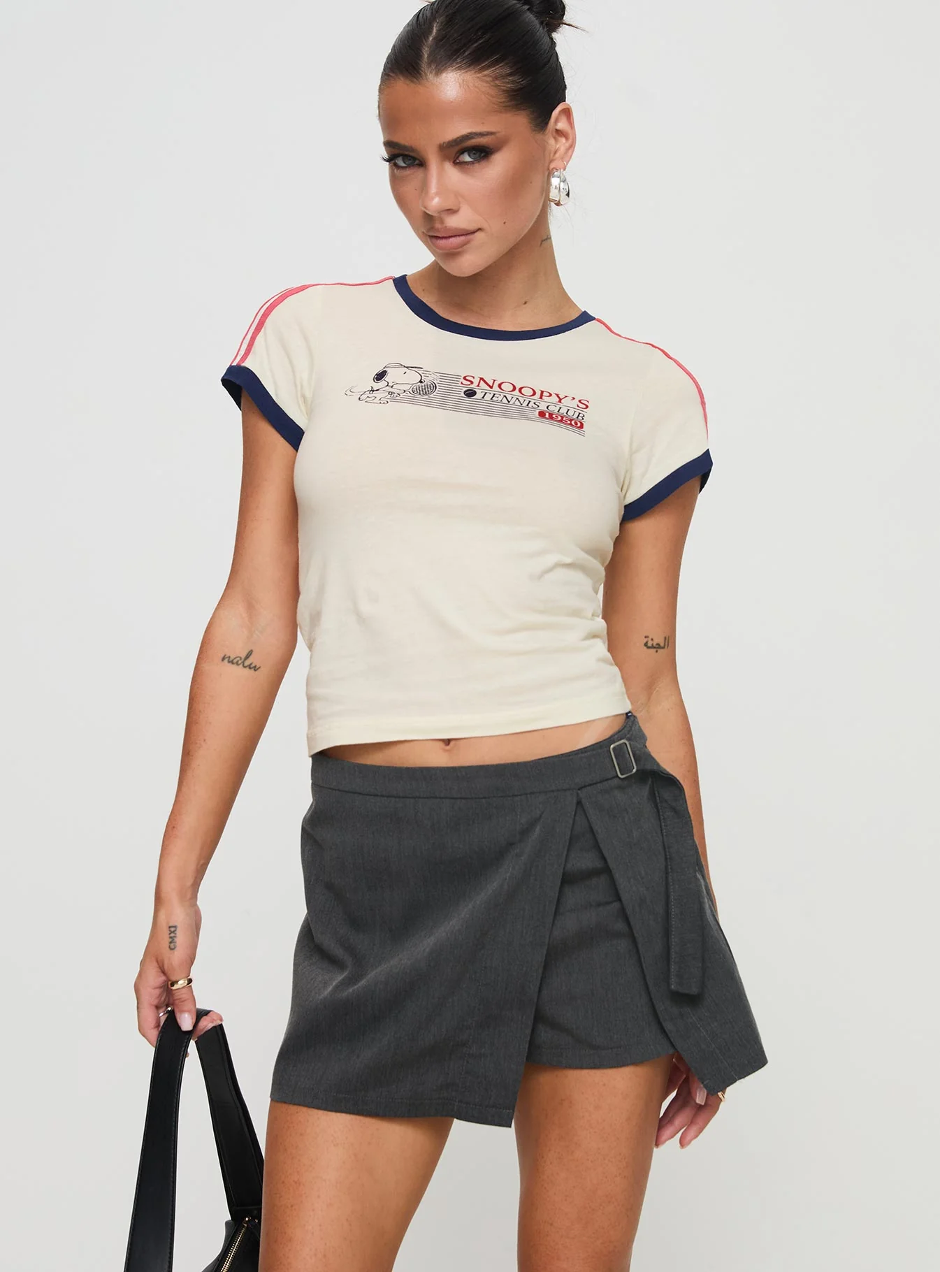 Karki Low Waist Mini Skort Charcoal - Image 2