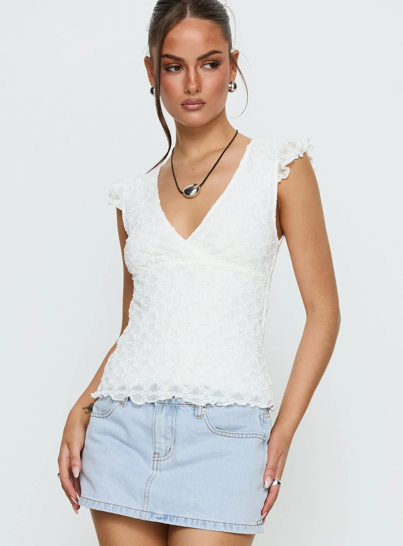 Kelie Textured Plunge Neck Top White - Image 2