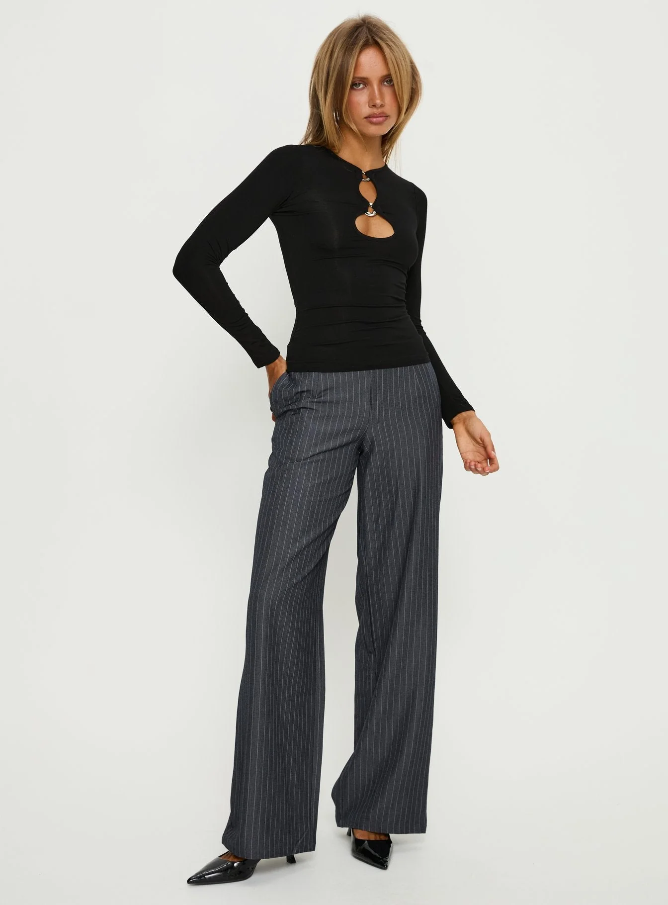 Khane Low Rise Wide Leg Pant Charcoal Pinstripe - Image 2