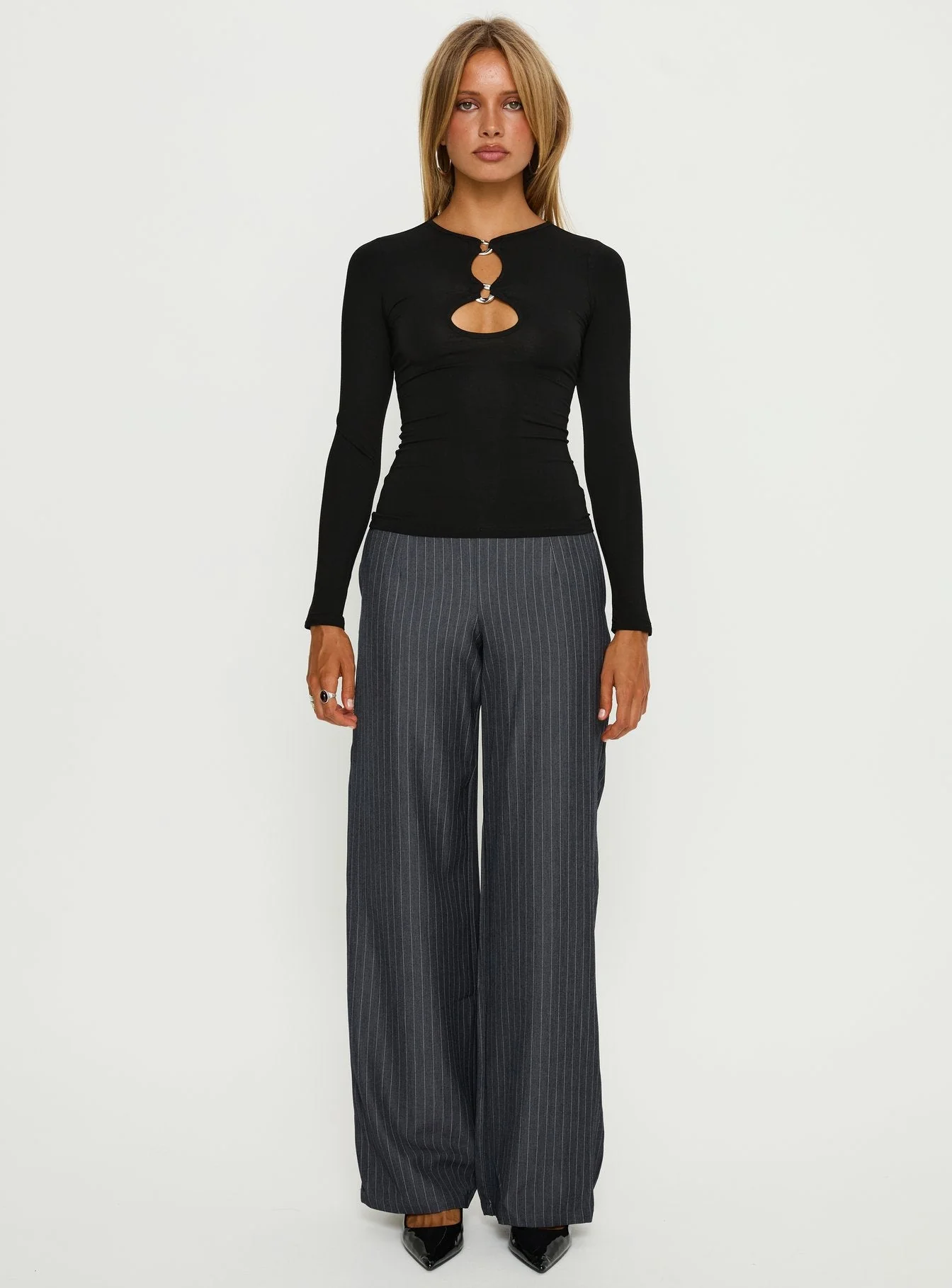 Khane Low Rise Wide Leg Pant Charcoal Pinstripe - Image 6