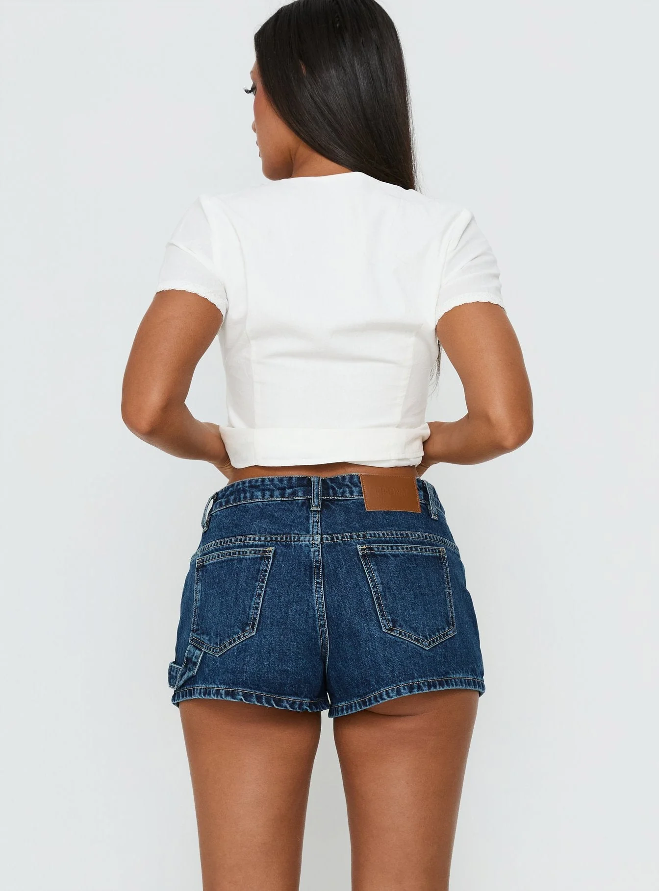 Kirkes Cargo Micro Denim Short Mid Blue Wash - Image 5