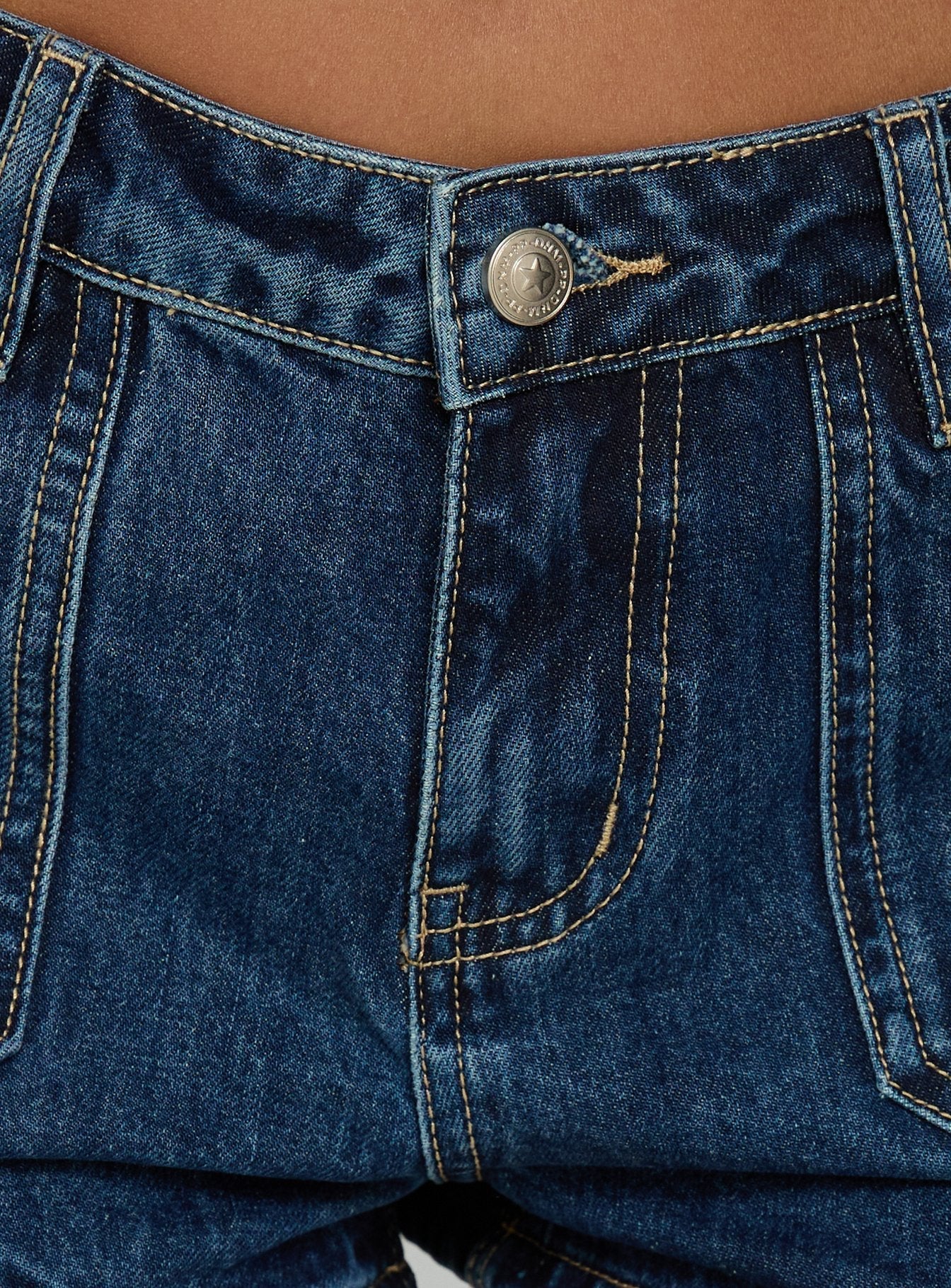 Kirkes Cargo Micro Denim Short Mid Blue Wash - Image 6