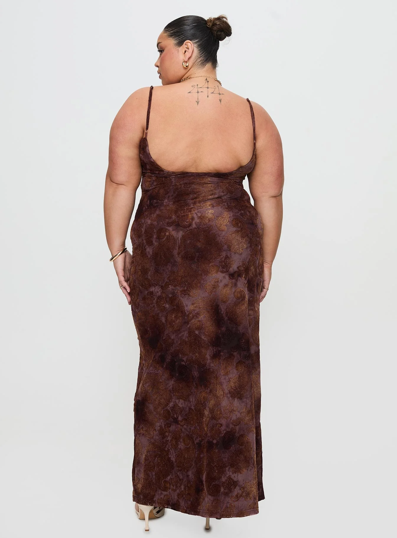 Knox Maxi Dress Chocolate Paisley Curve - Image 5