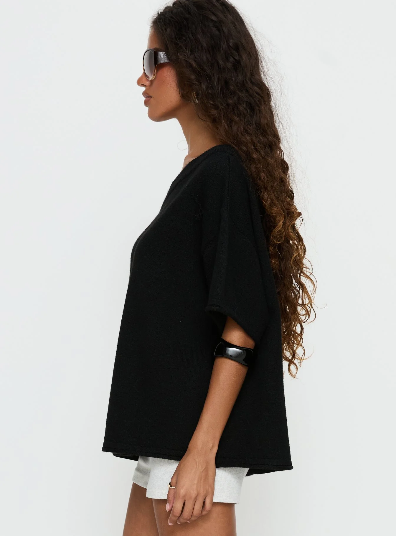 Kourta Off Shoulder Oversized Knit Top Black - Image 4