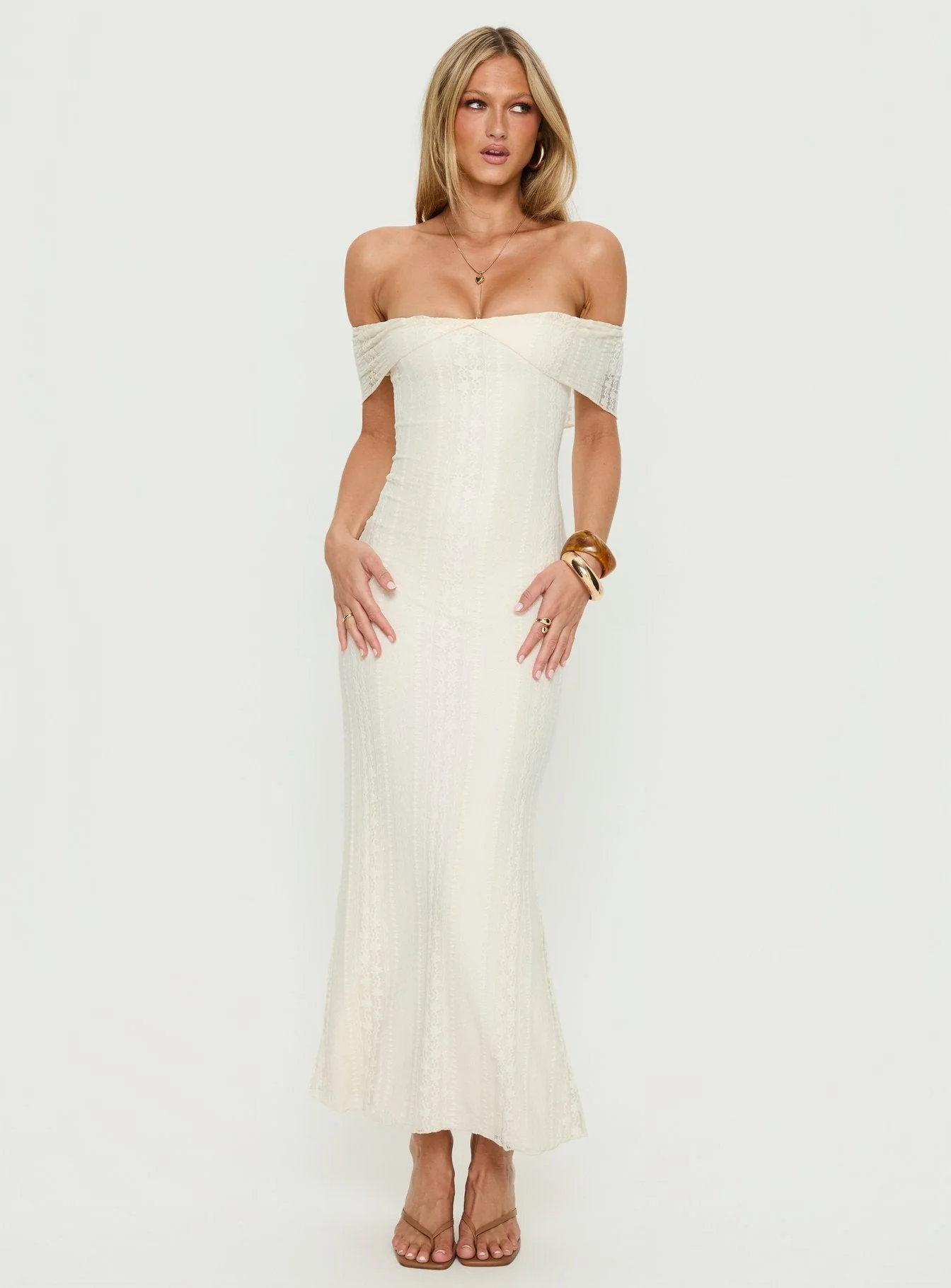 Ladonna Off Shoulder Maxi Dress Cream - Image 3