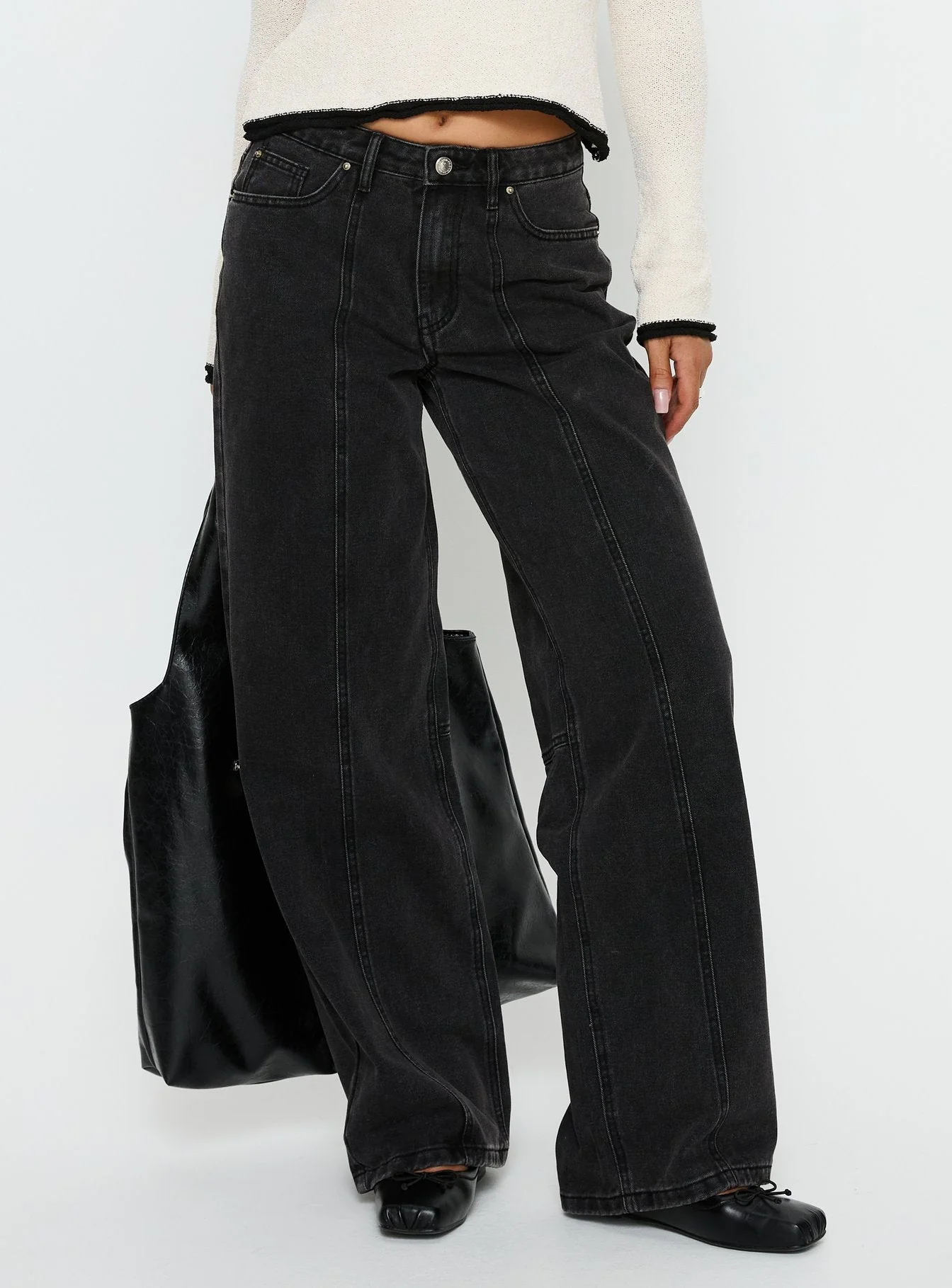 Lando Low Rise Straight Leg Jeans Washed Black - Image 2