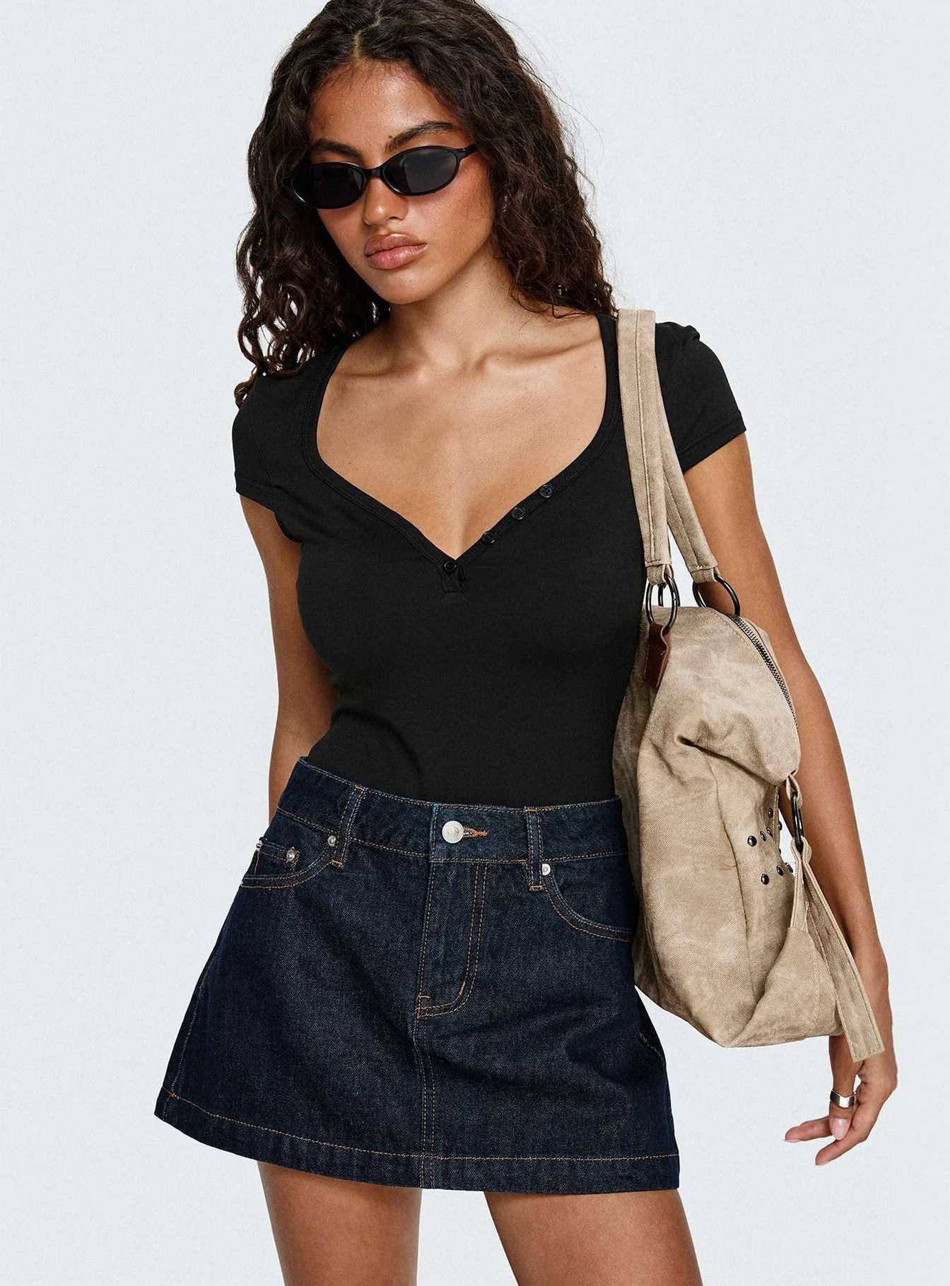 Laretta Button Up Bodysuit Black - Image 10