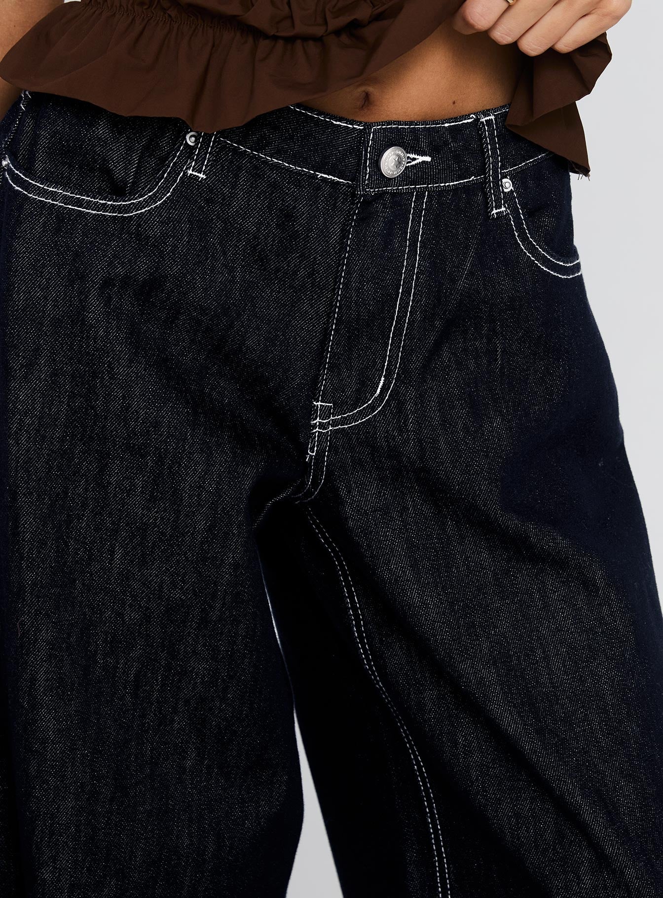 Lierre Low Rise Wide Leg Jeans Dark Blue Wash - Image 6