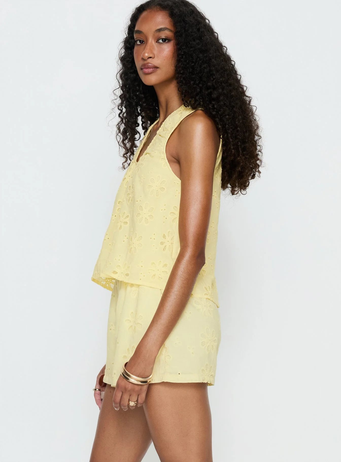 Lindey Embroidered Sleeveless Top Yellow - Image 3