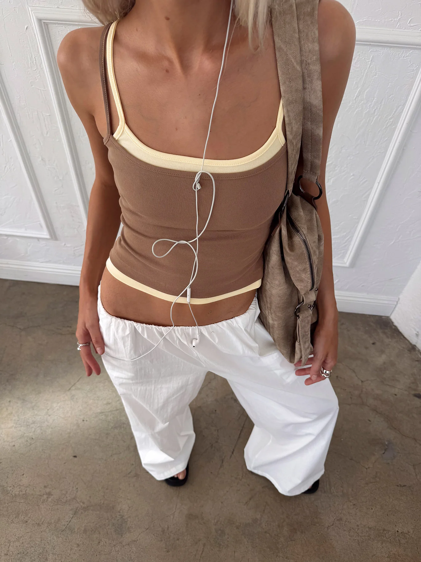 Lunea Concealed Waistband Pants White - Image 9
