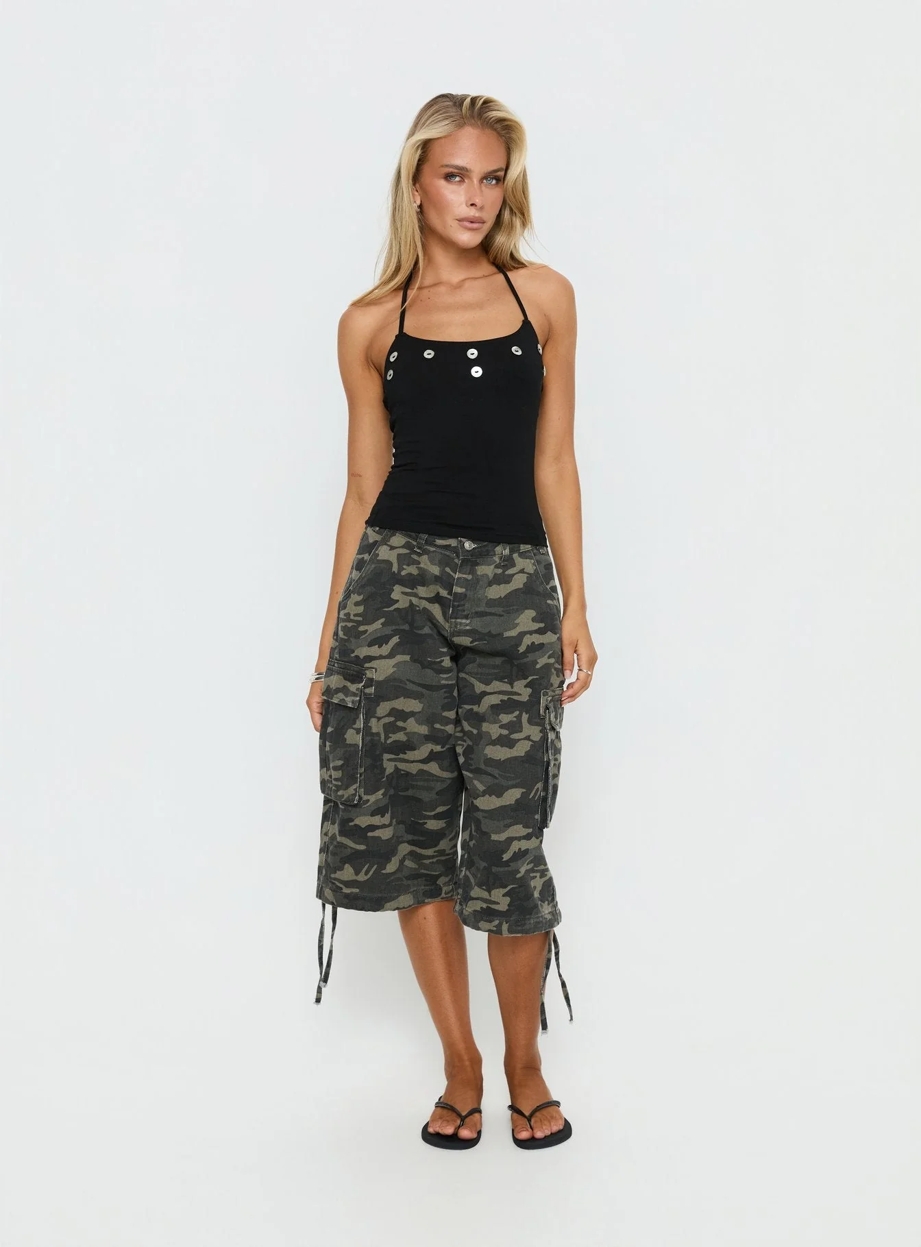 Lysandra Button Halter Top Black - Image 3