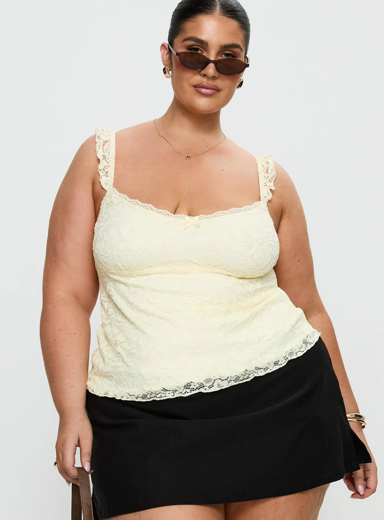 Madaleine Lace Top Cream Curve - Image 2