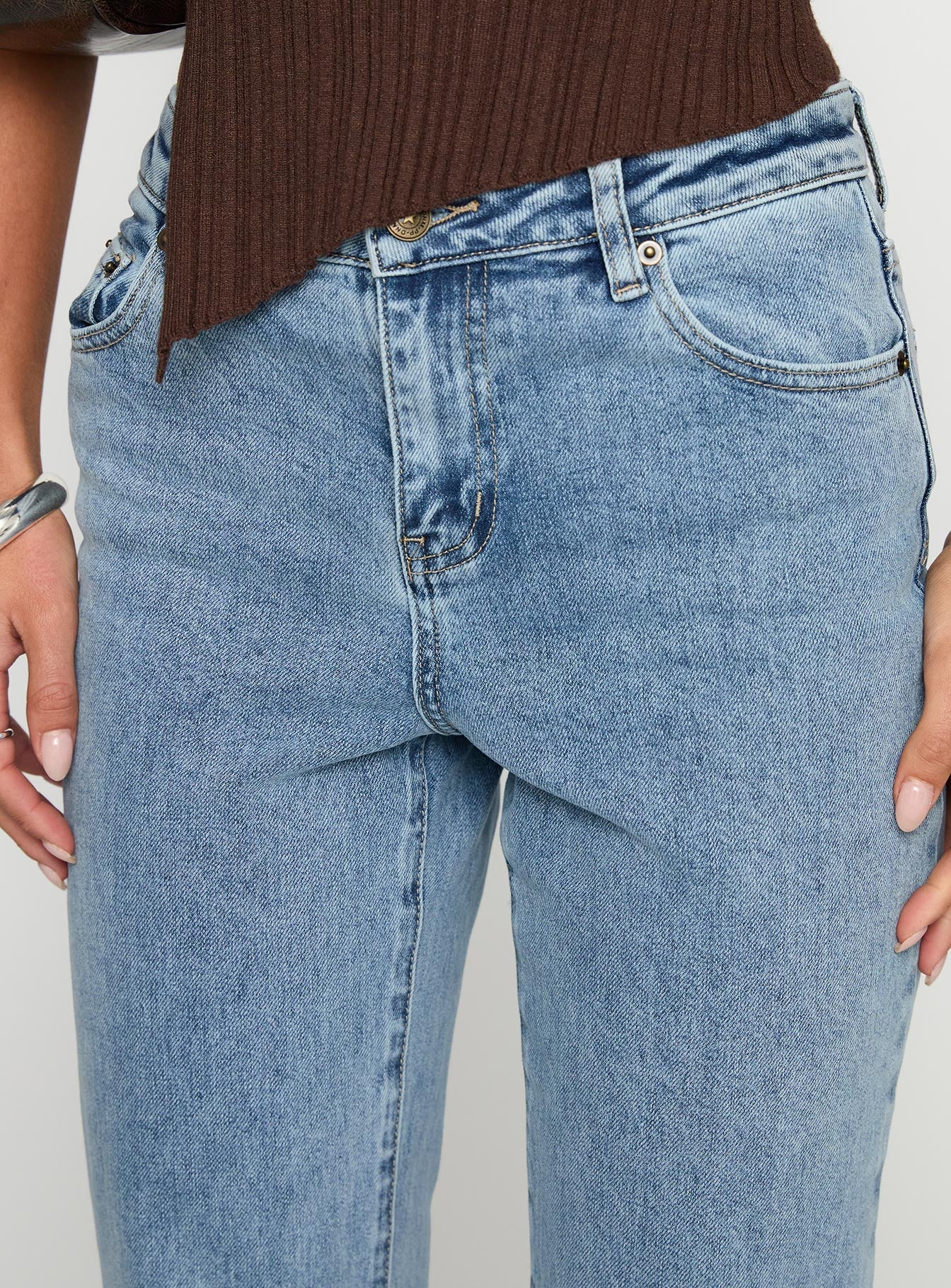Magic Mirror Mid Rise Bootleg Jeans Ice Wash Petite - Image 6