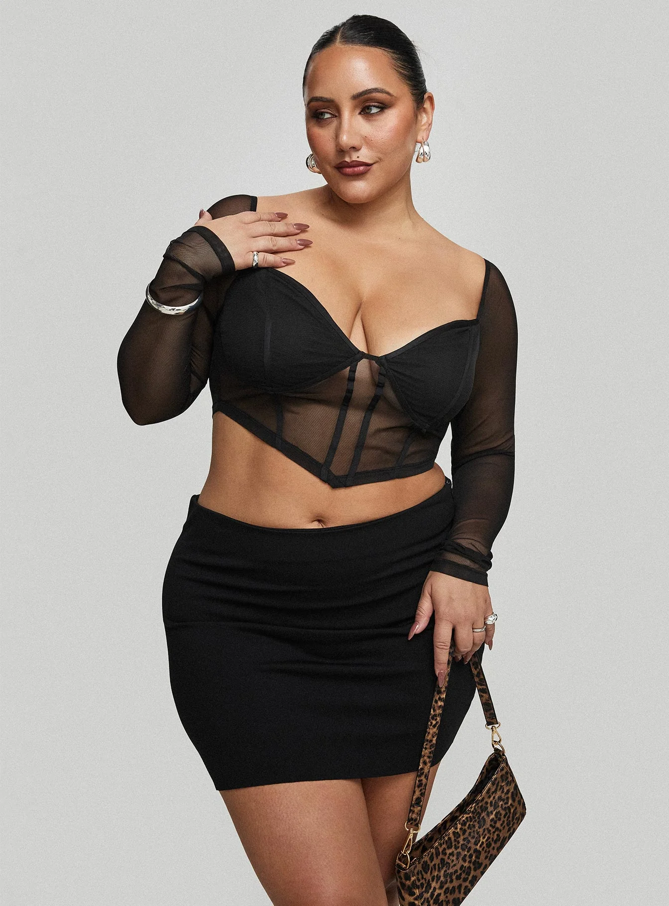 Maranta Long Sleeve Top Black Curve - Image 9