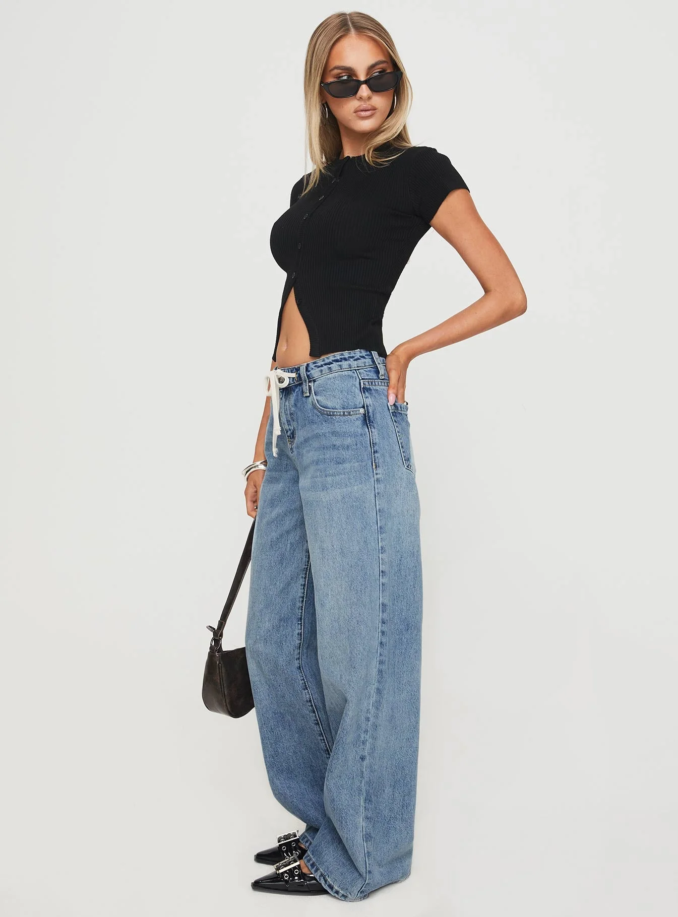 Mellowed Out Low Rise Straight Leg Jeans Mid Blue - Image 3