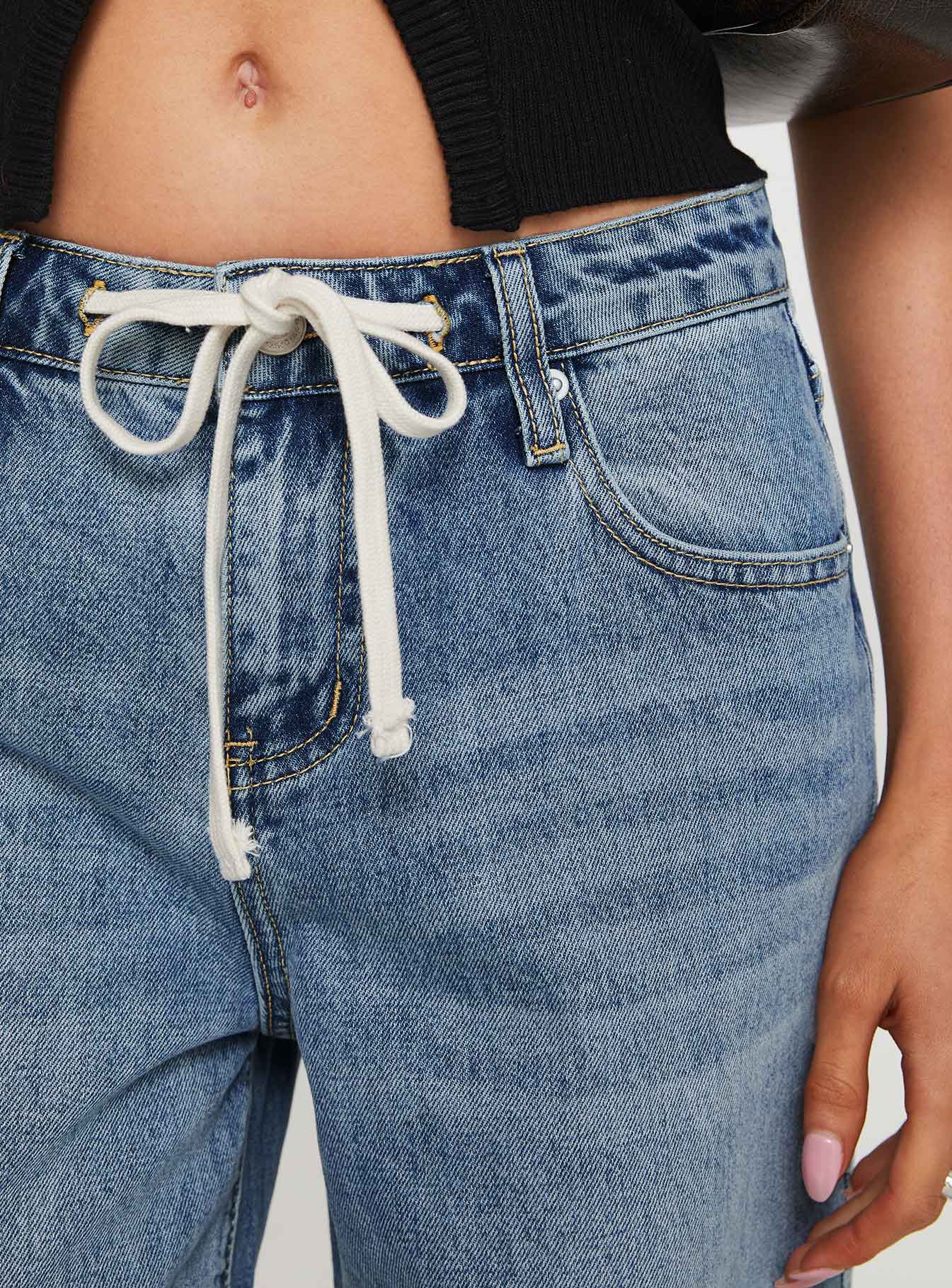 Mellowed Out Low Rise Straight Leg Jeans Mid Blue - Image 5