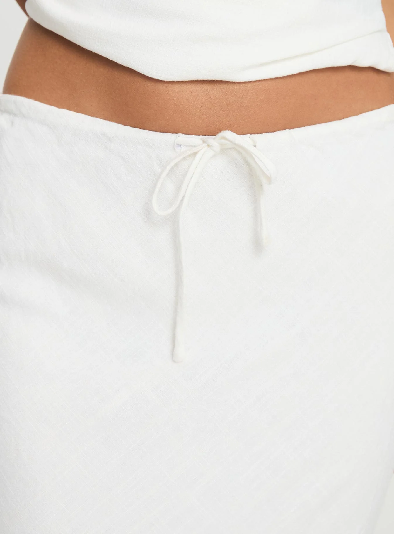 Mercer Linen Blend Maxi Skirt White - Image 6