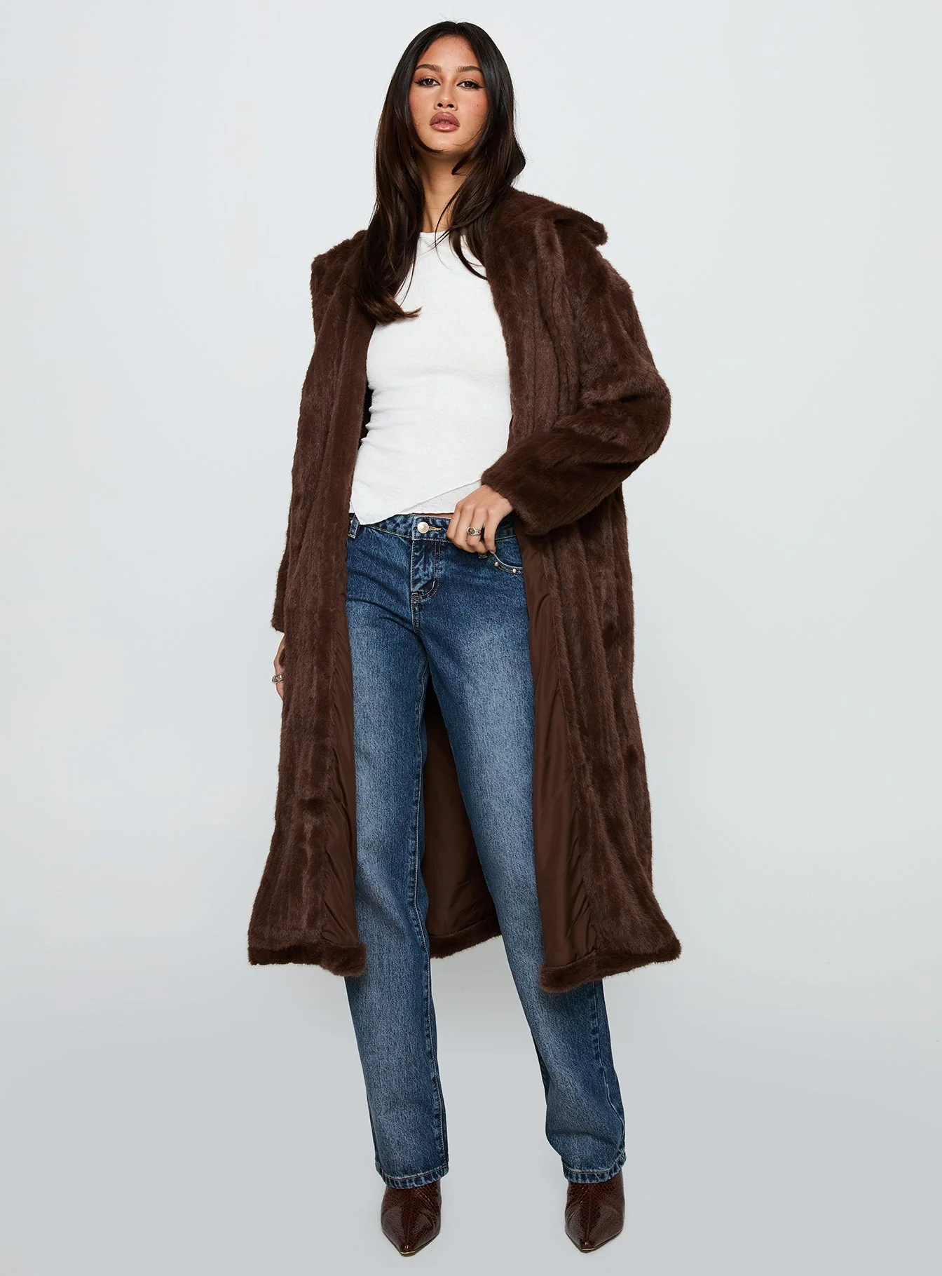 Moss Faux Fur Coat Chocolate - Image 3