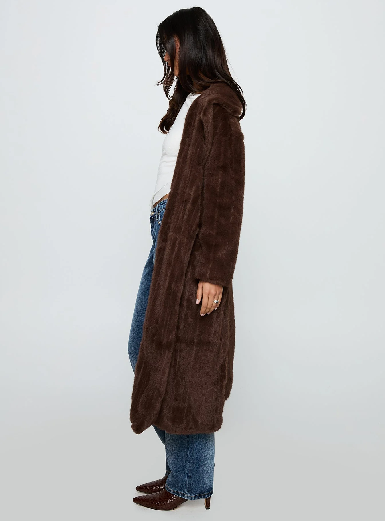 Moss Faux Fur Coat Chocolate - Image 4